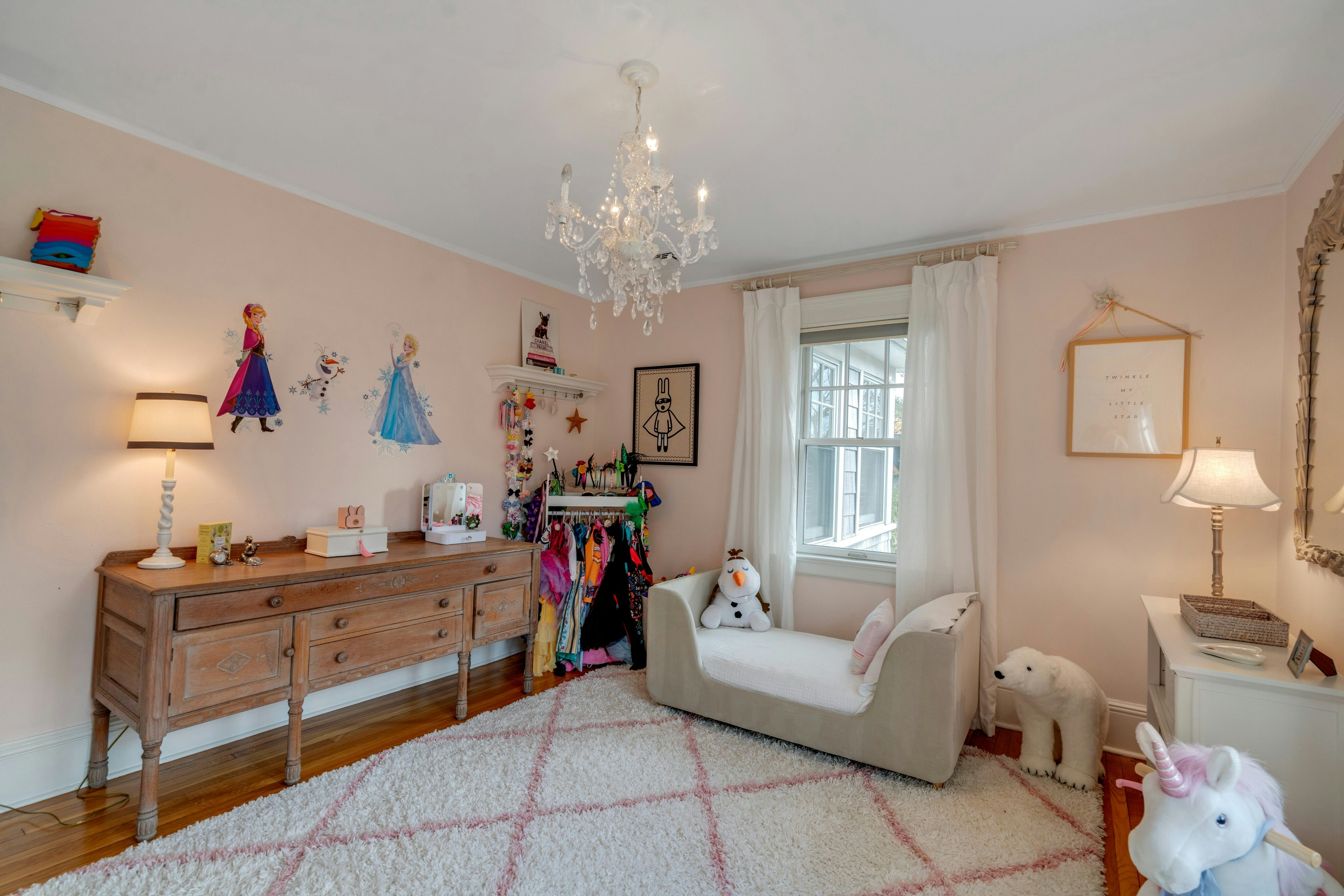 271 Orchard Place 