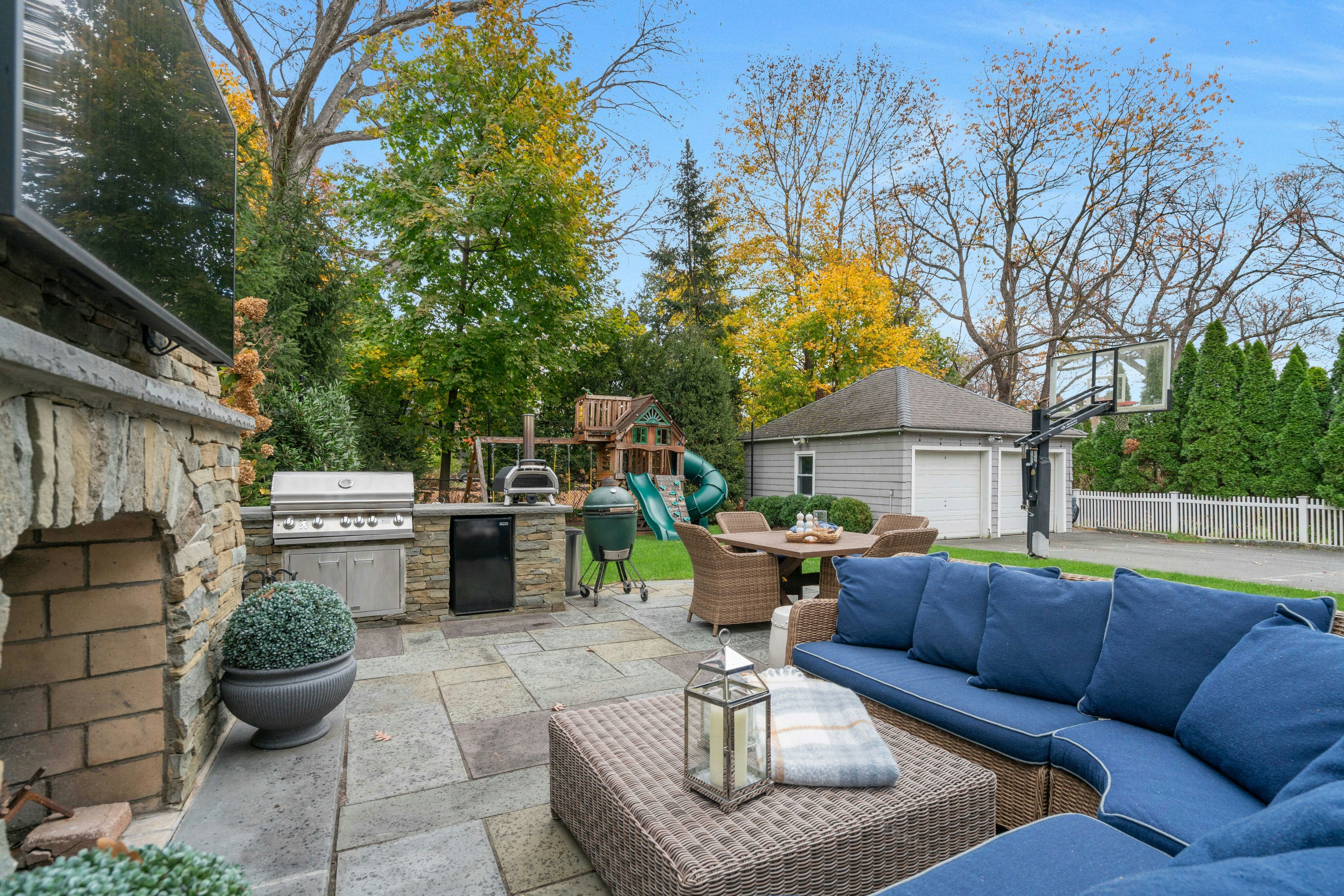 271 Orchard Place 