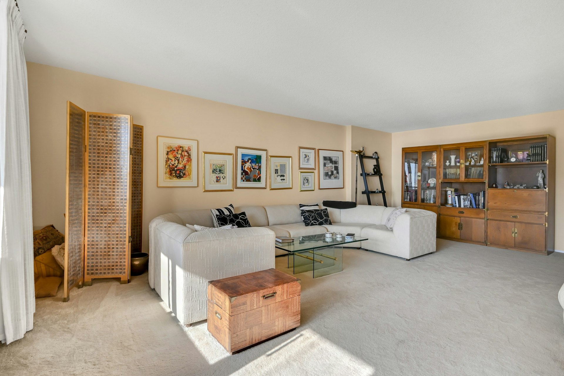 300 Winston Drive Unit# C2711