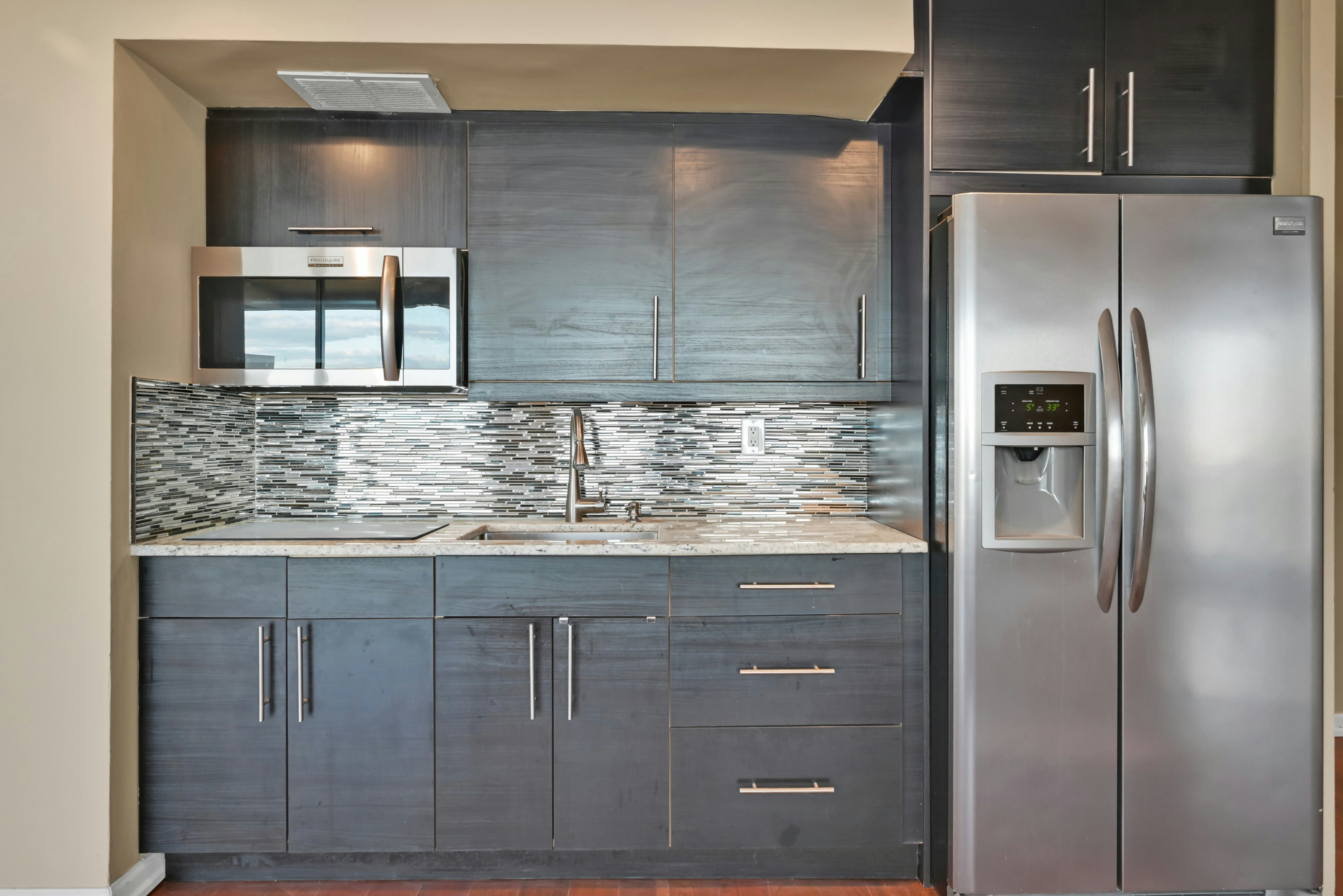 2 Horizon Road #1418 