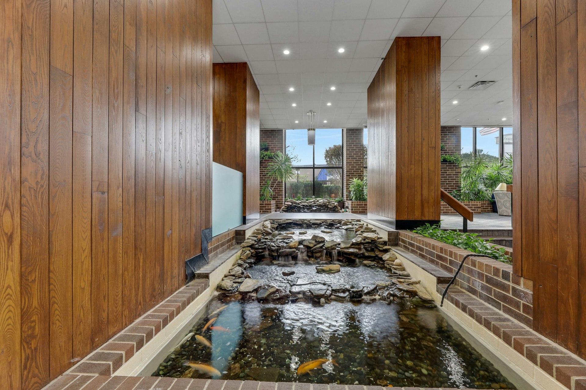 770 Anderson Avenue #16H 