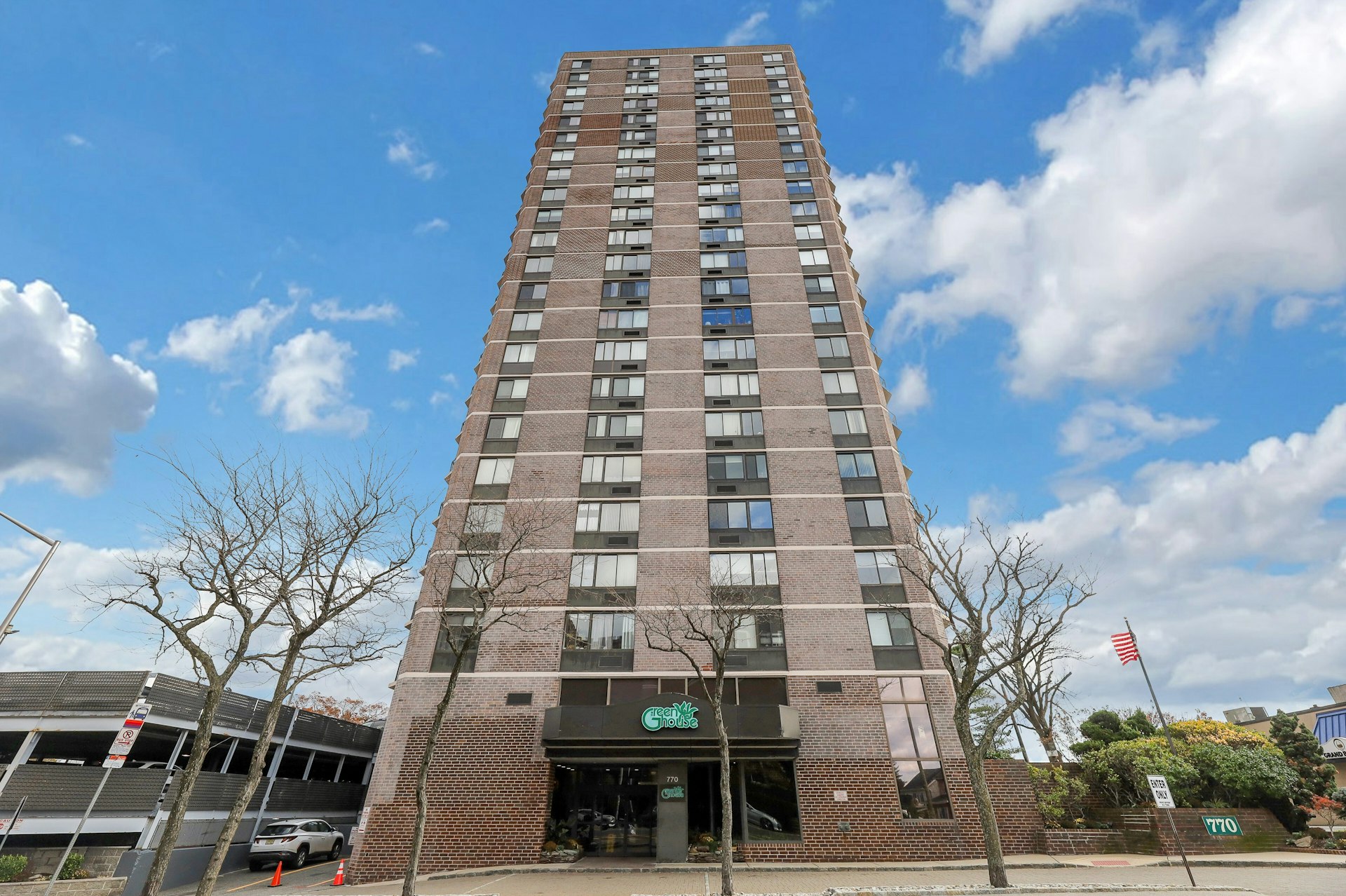 770 Anderson Avenue #16H 