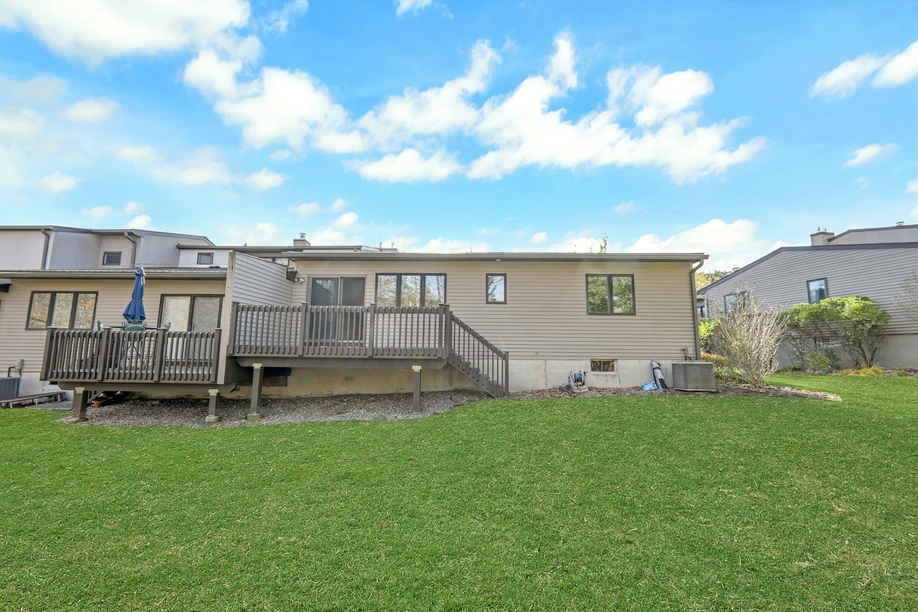 18 Peach Hill Court 
