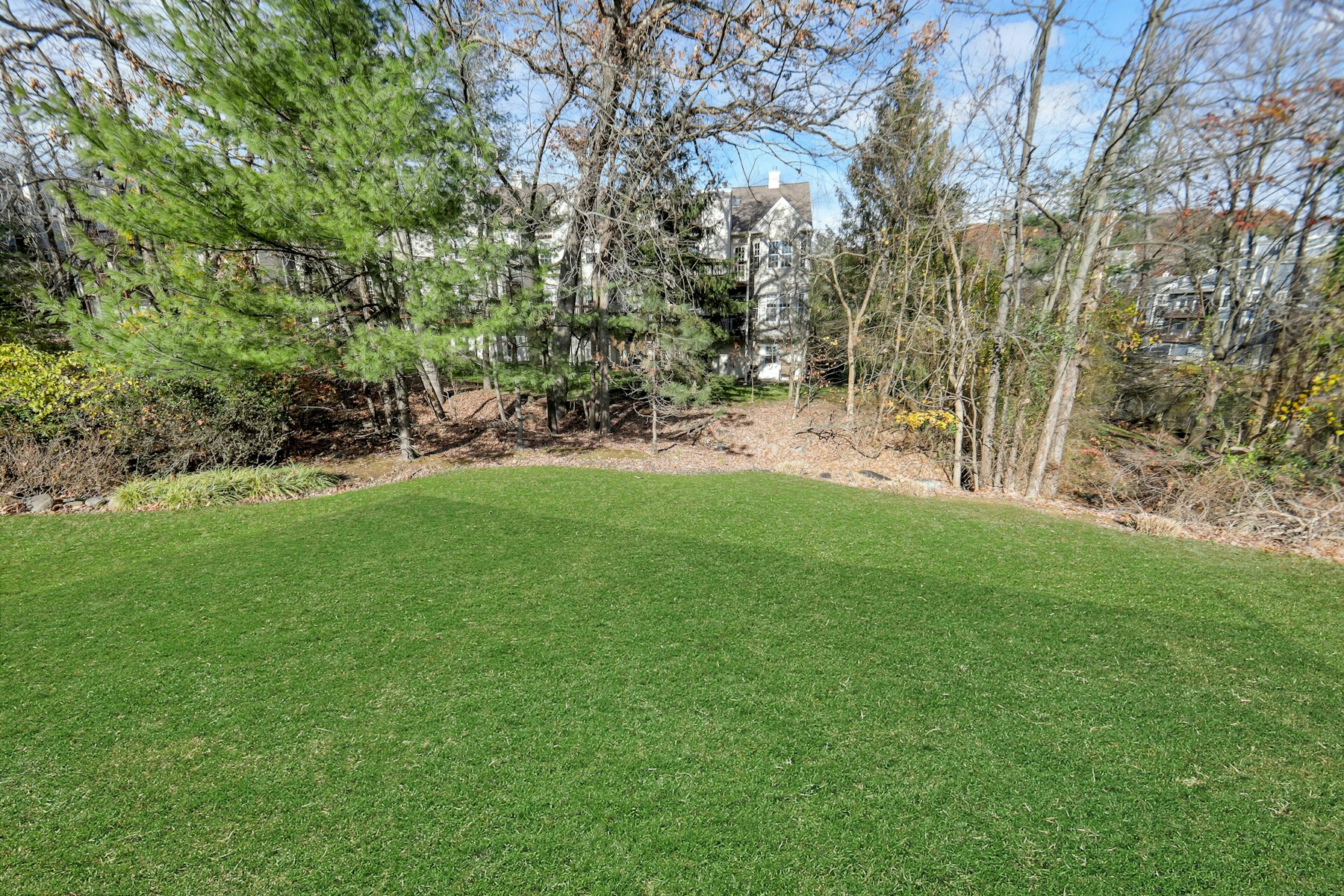18 Peach Hill Court 