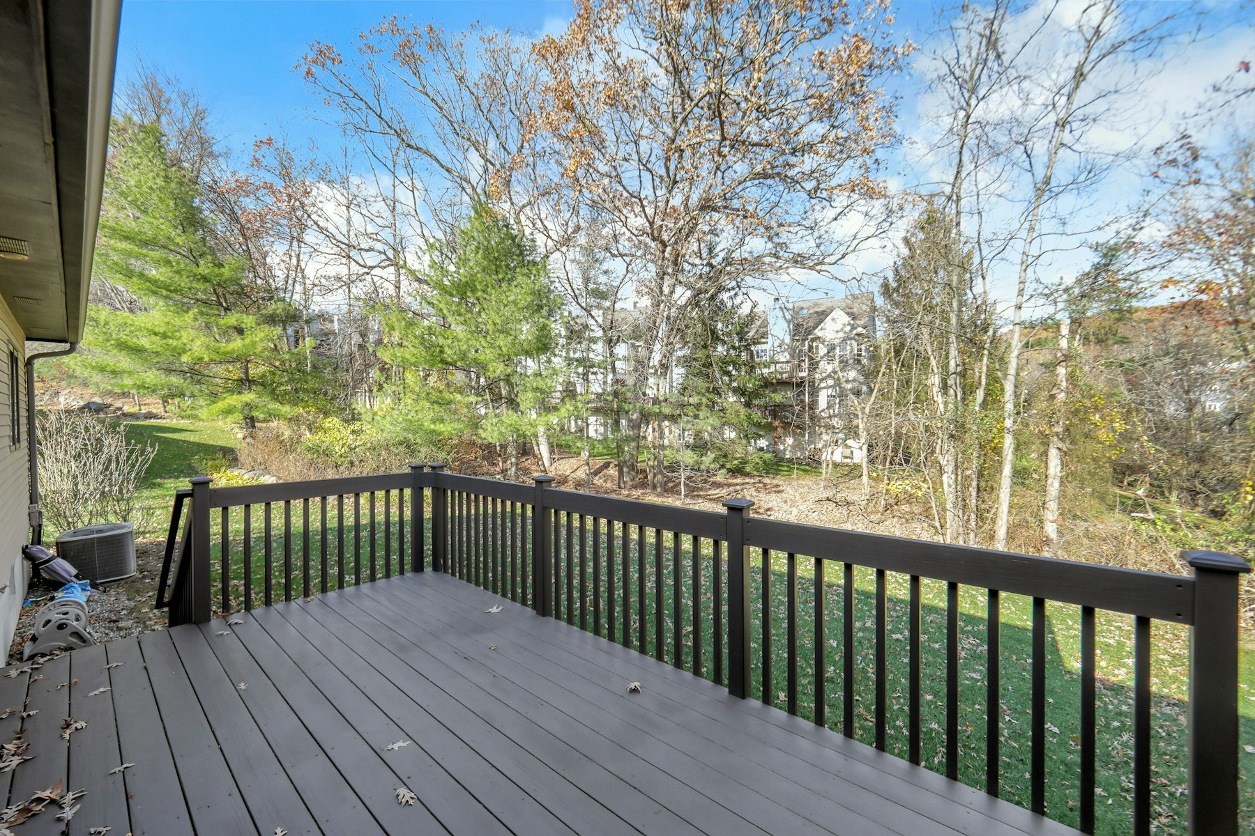 18 Peach Hill Court 