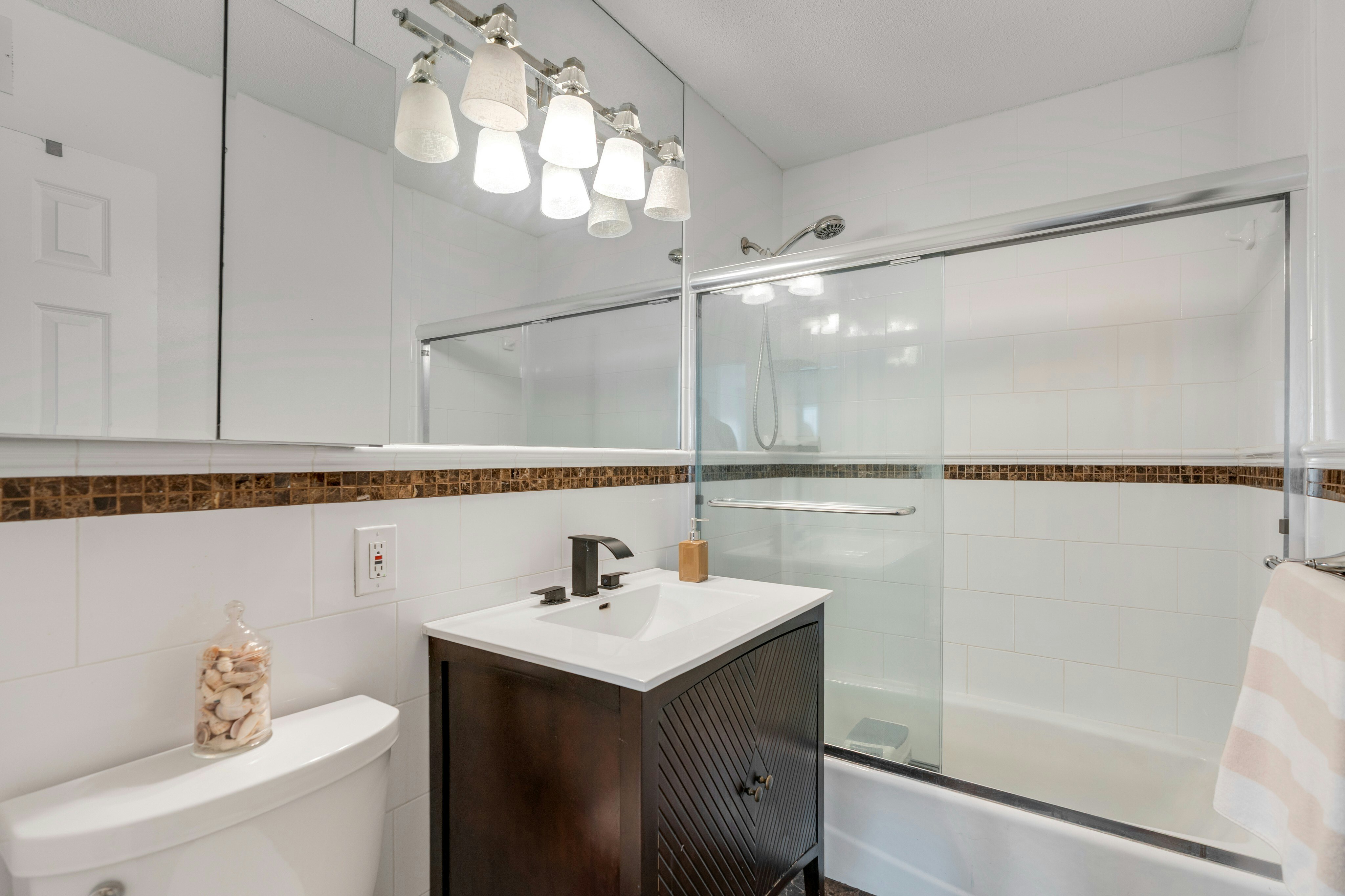 555 North Avenue 17S