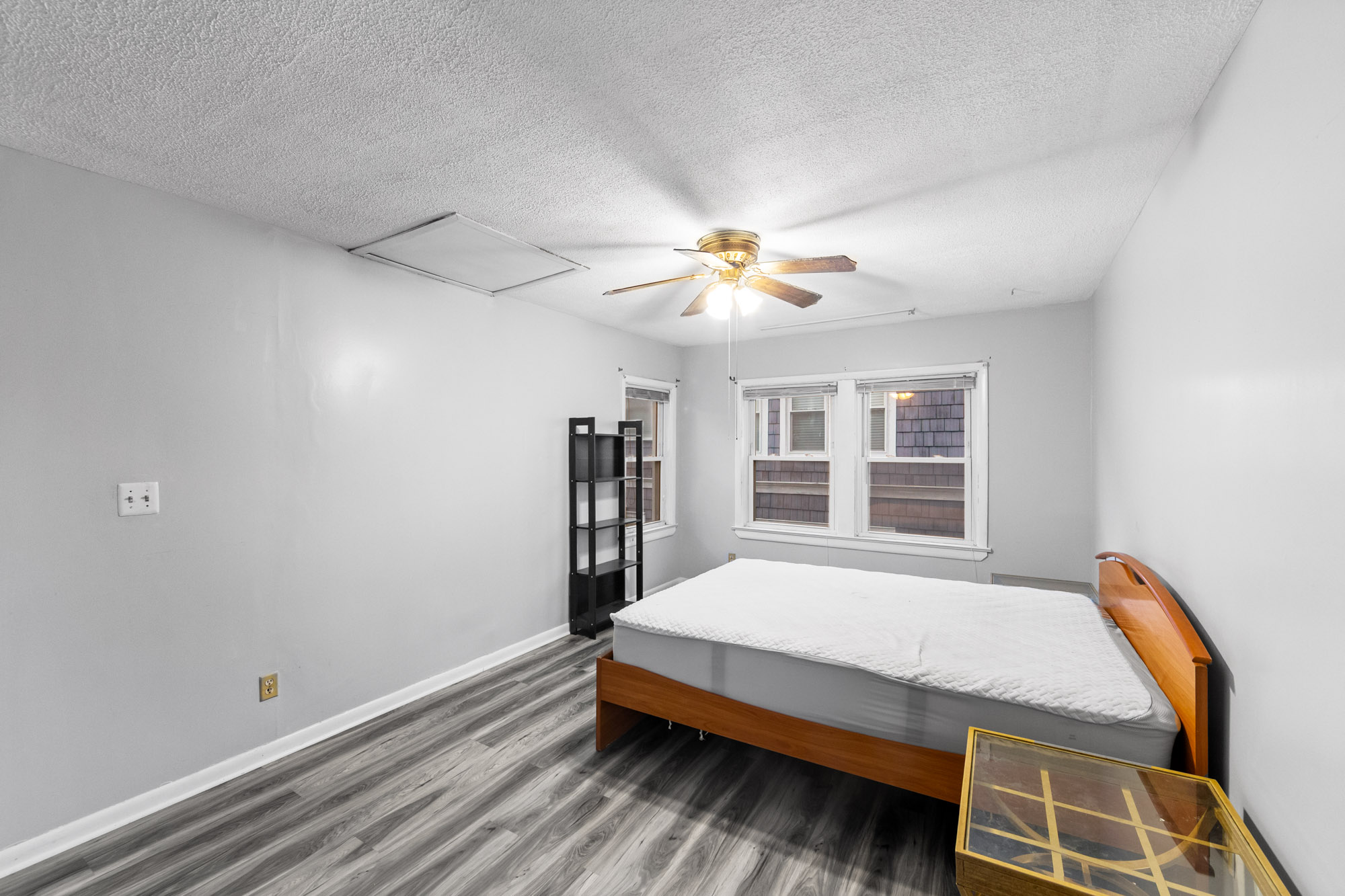 23 Grand Unit# 2nd Floor