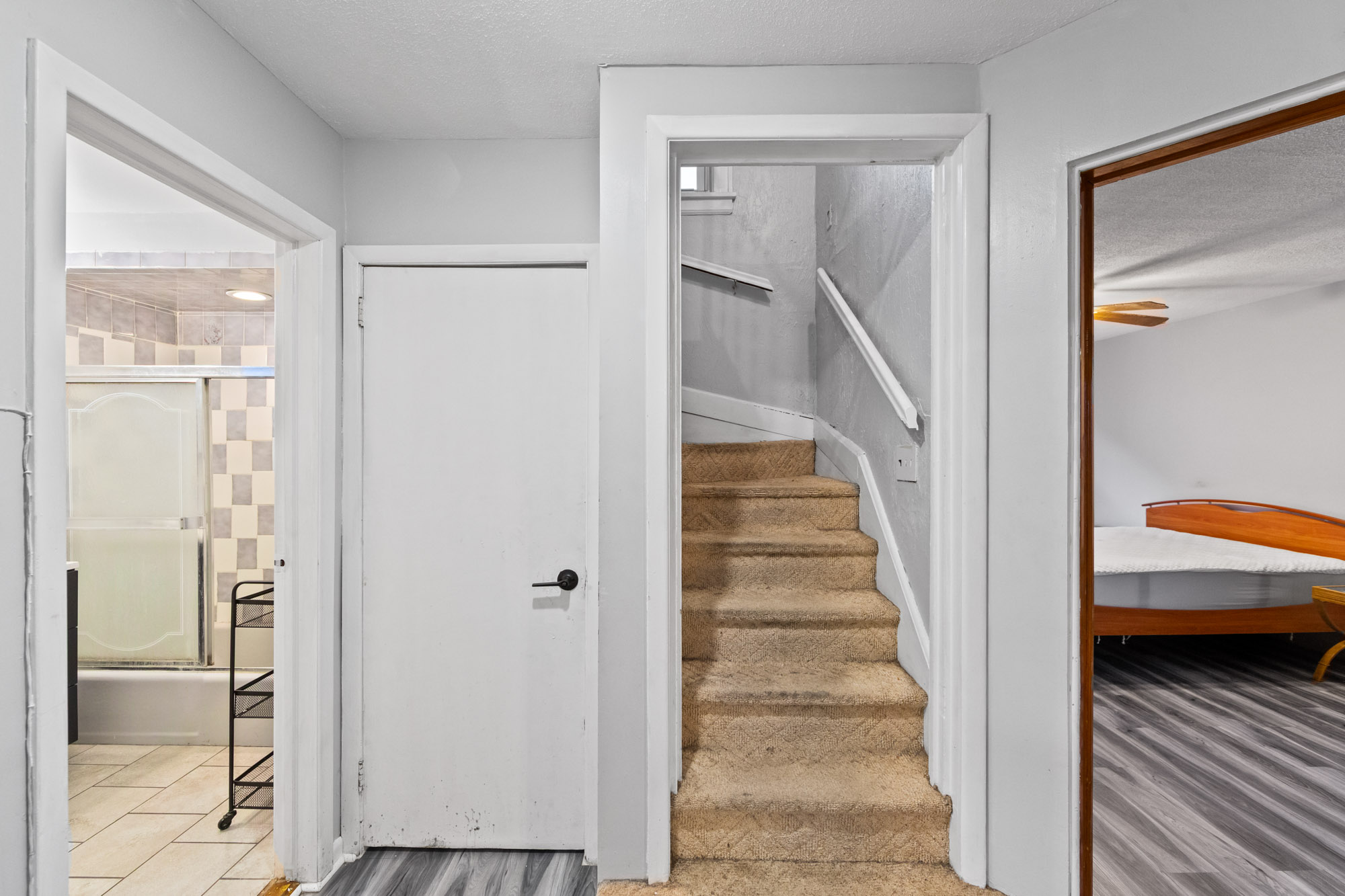 23 Grand Unit# 2nd Floor