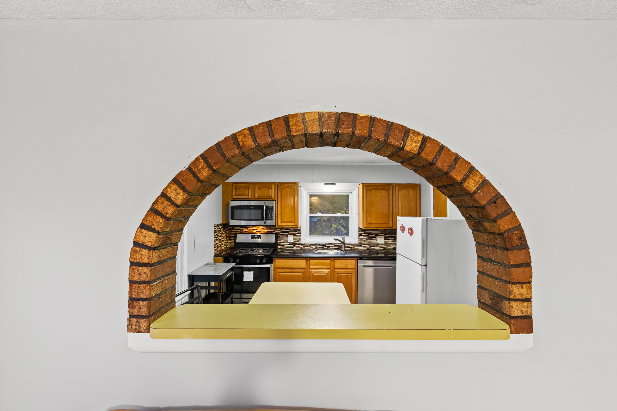 23 Grand Unit# 2nd Floor