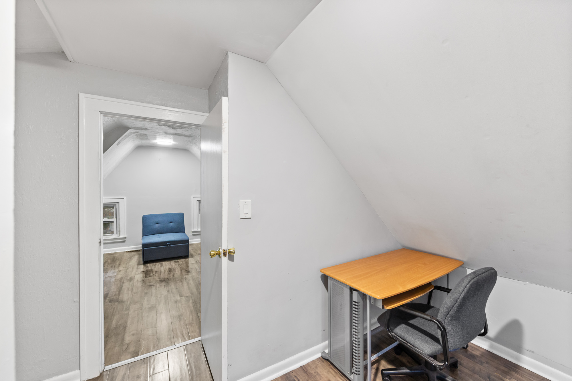 23 Grand Unit# 2nd Floor