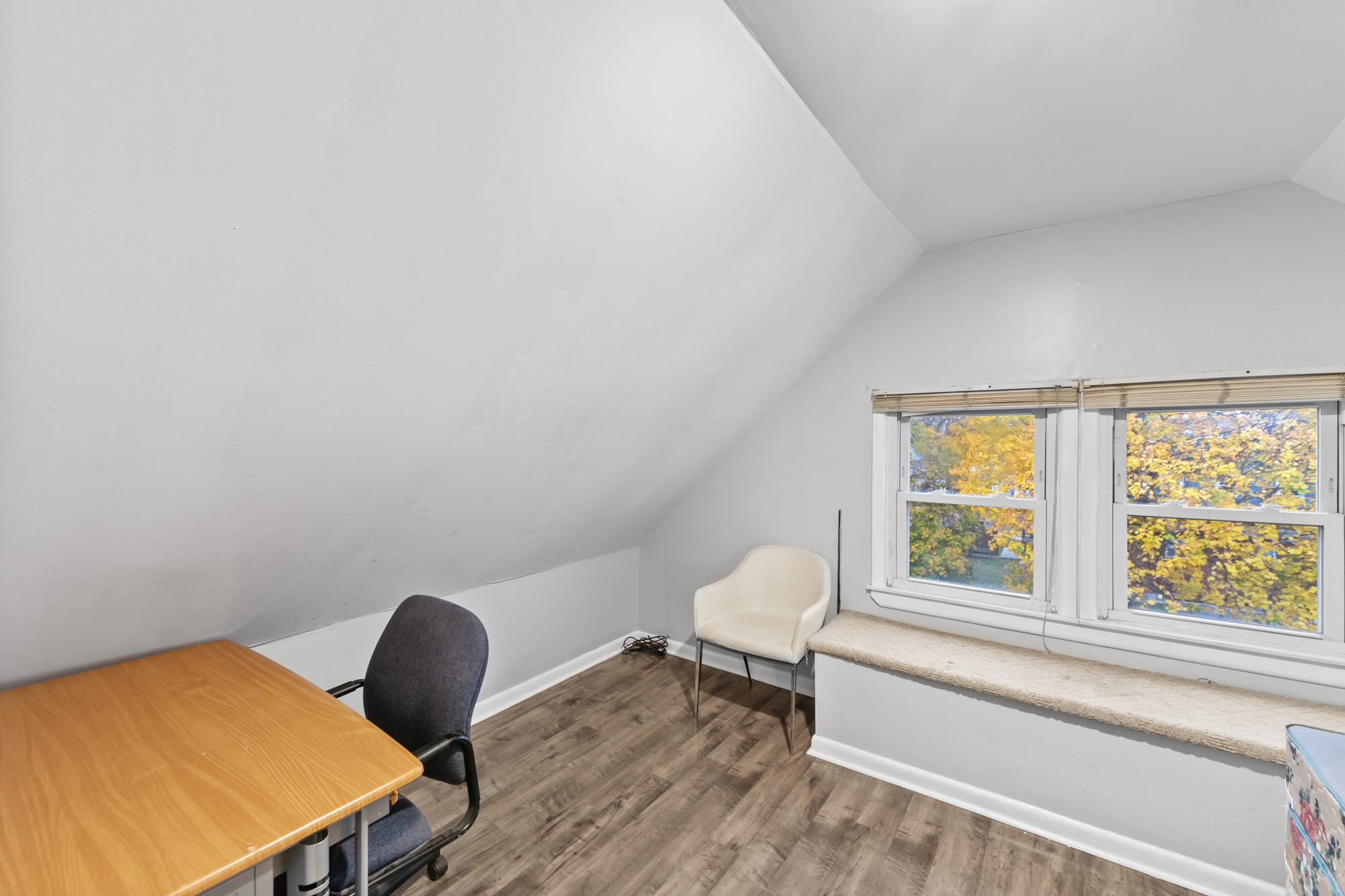 23 Grand Unit# 2nd Floor