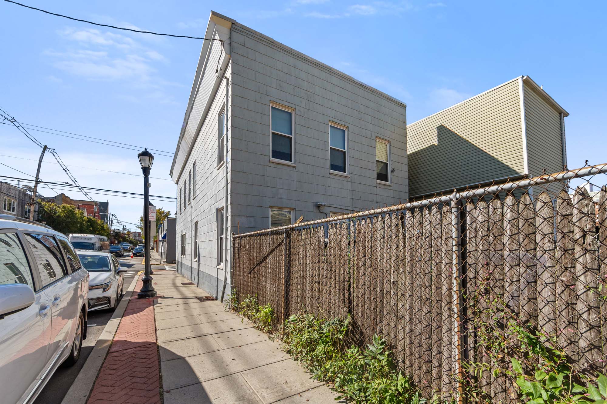 400 41st Street