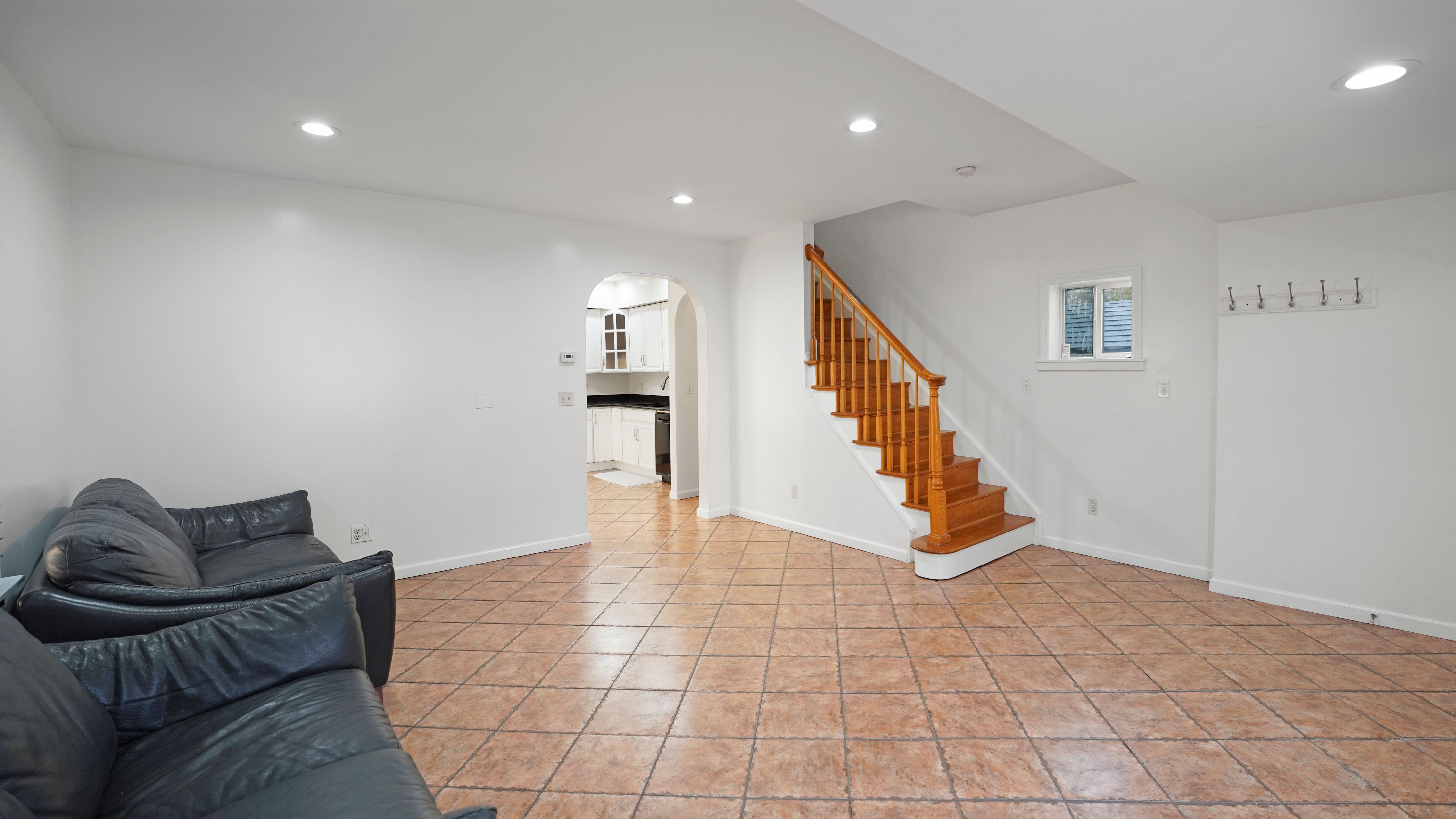25 College Place 