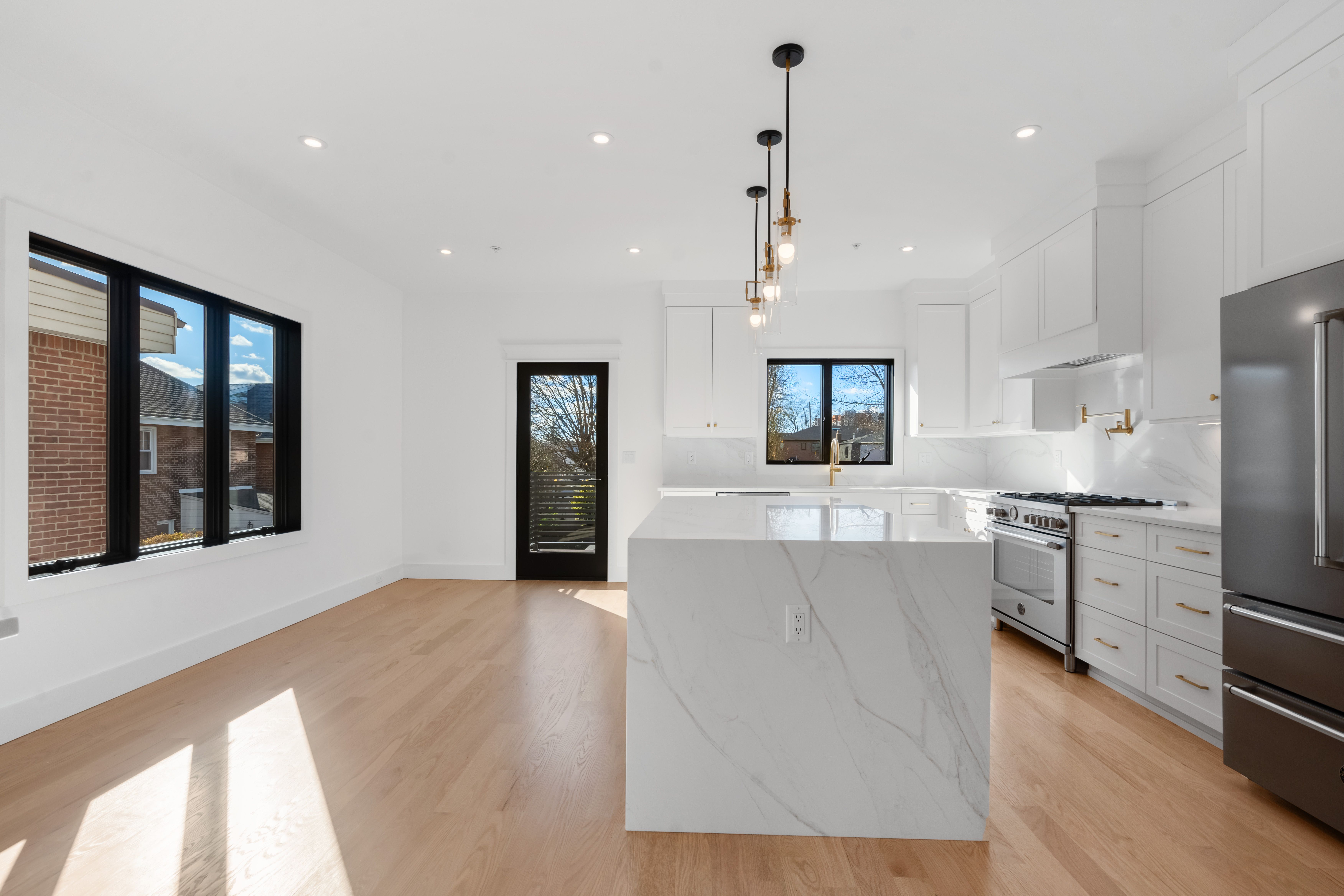 460 Greenmount Avenue 