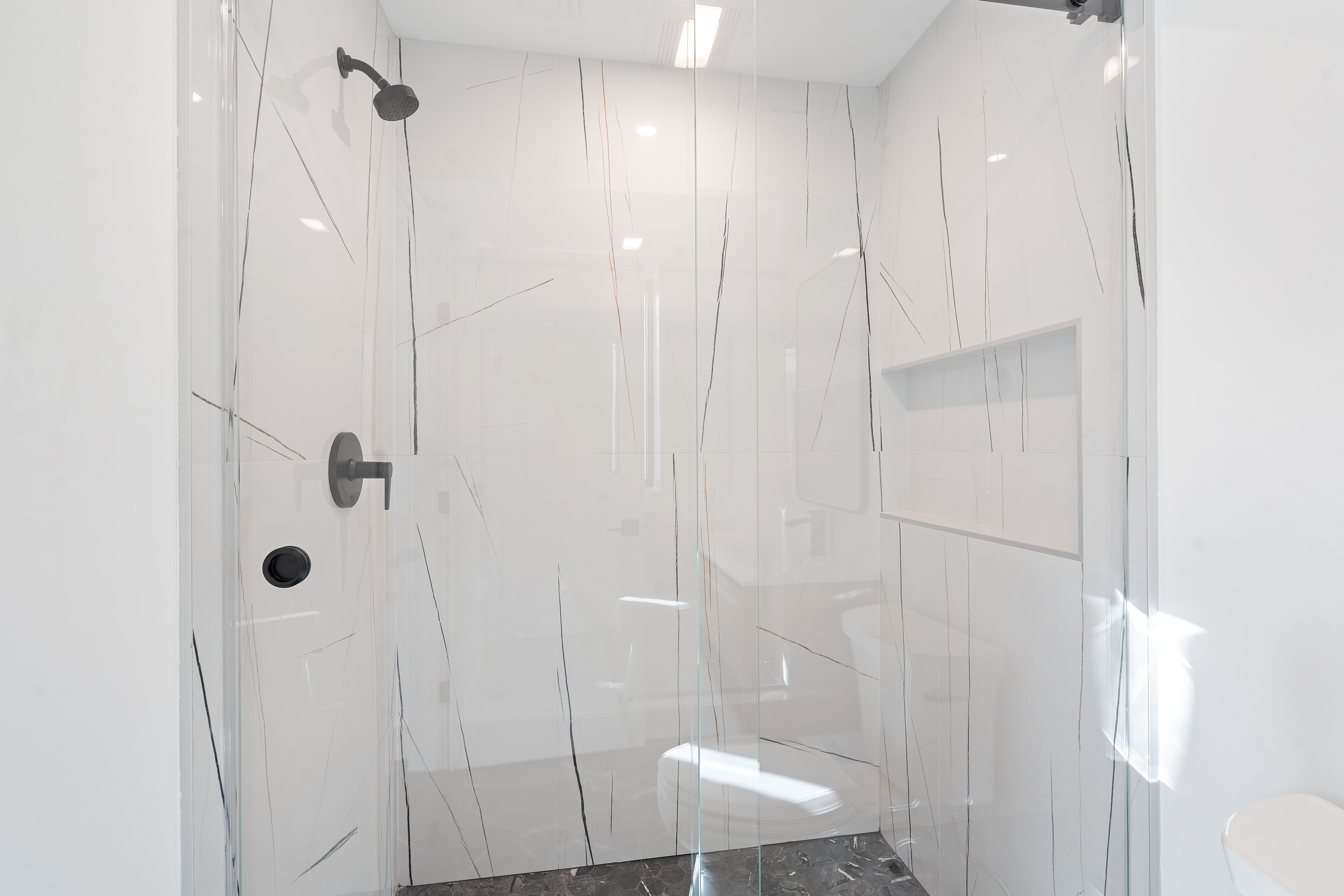 460 Greenmount Avenue 