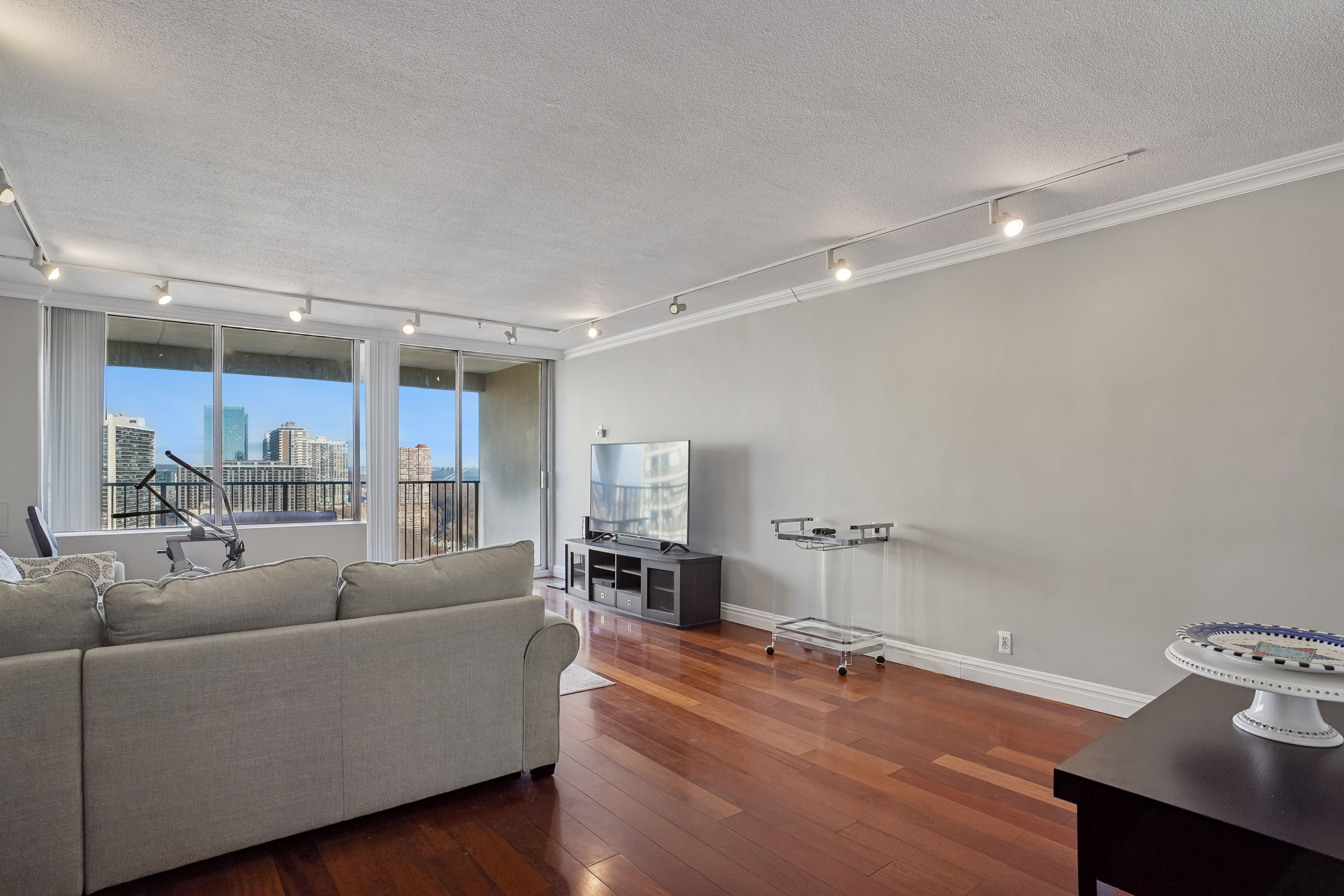 5 Horizon Road #2304 