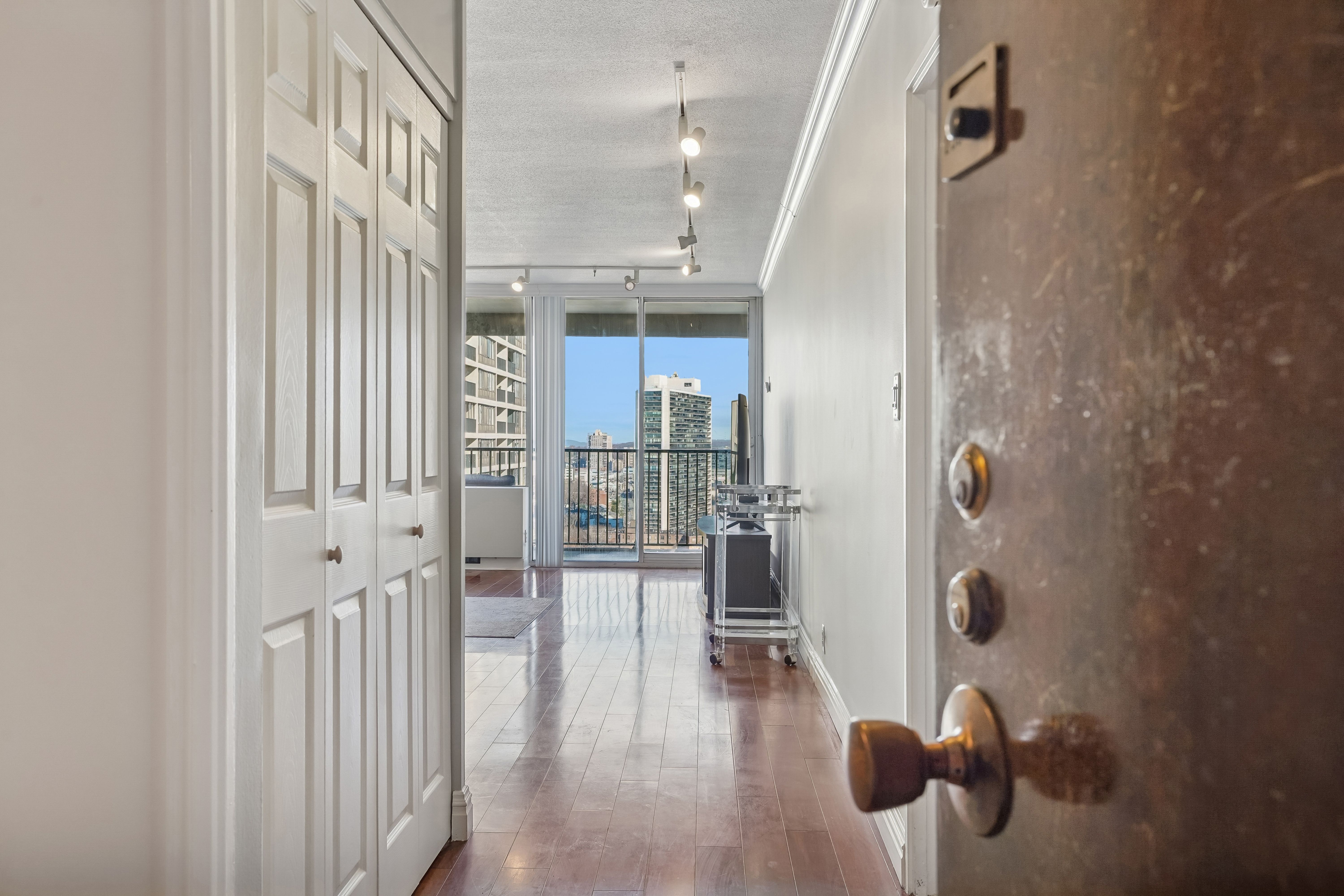 5 Horizon Road #2304 