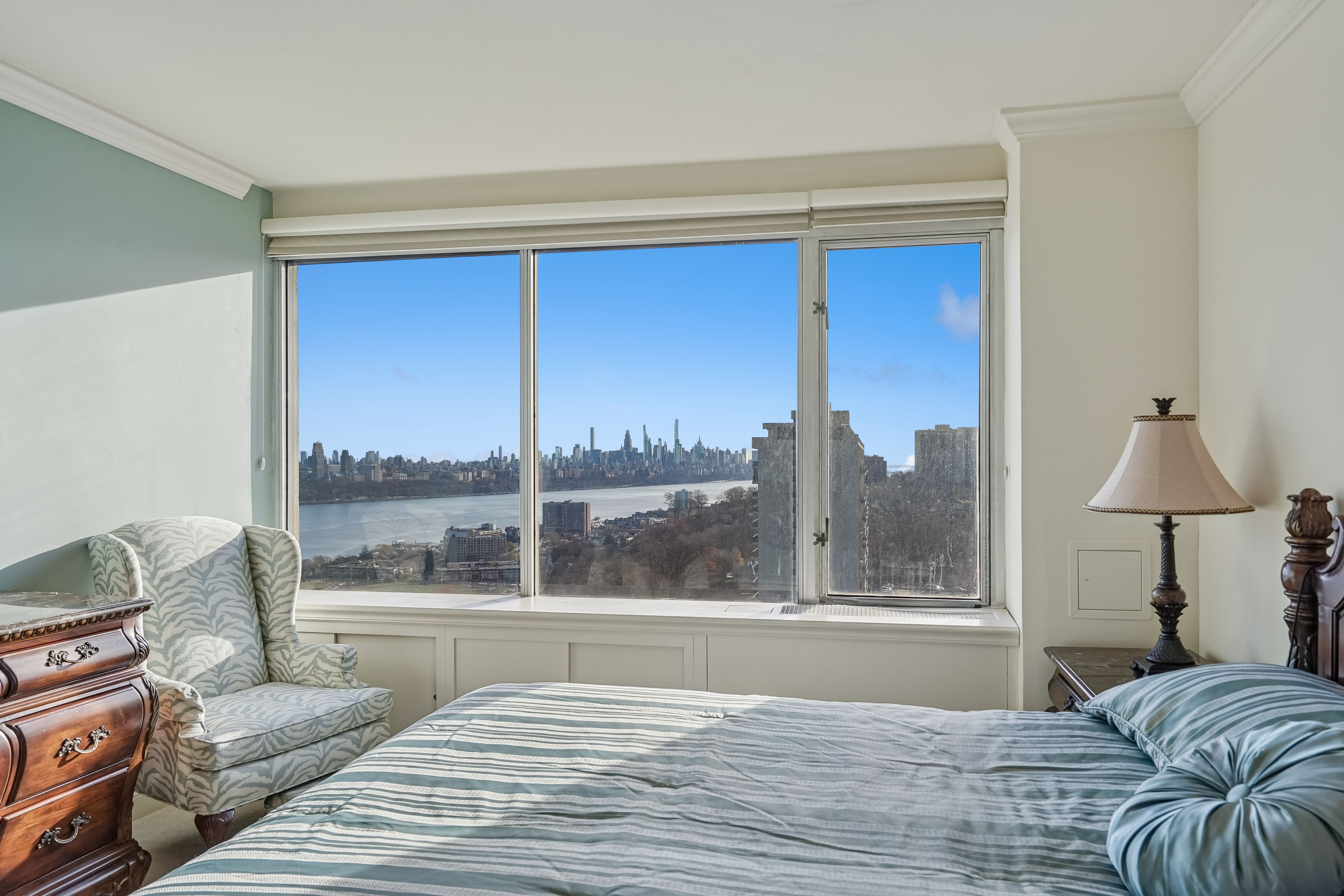 5 Horizon Road #1405-1407 