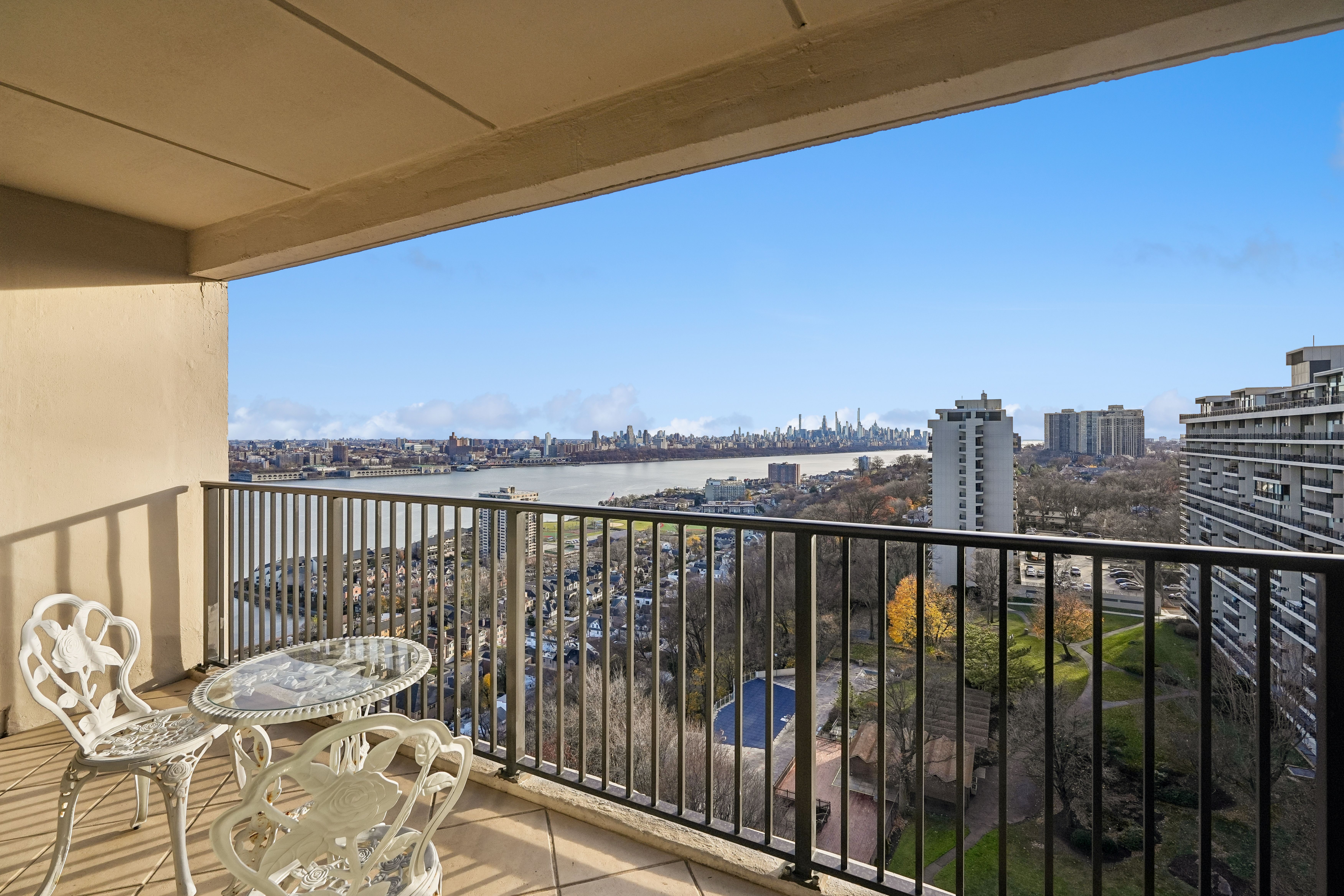 5 Horizon Road #1405-1407 