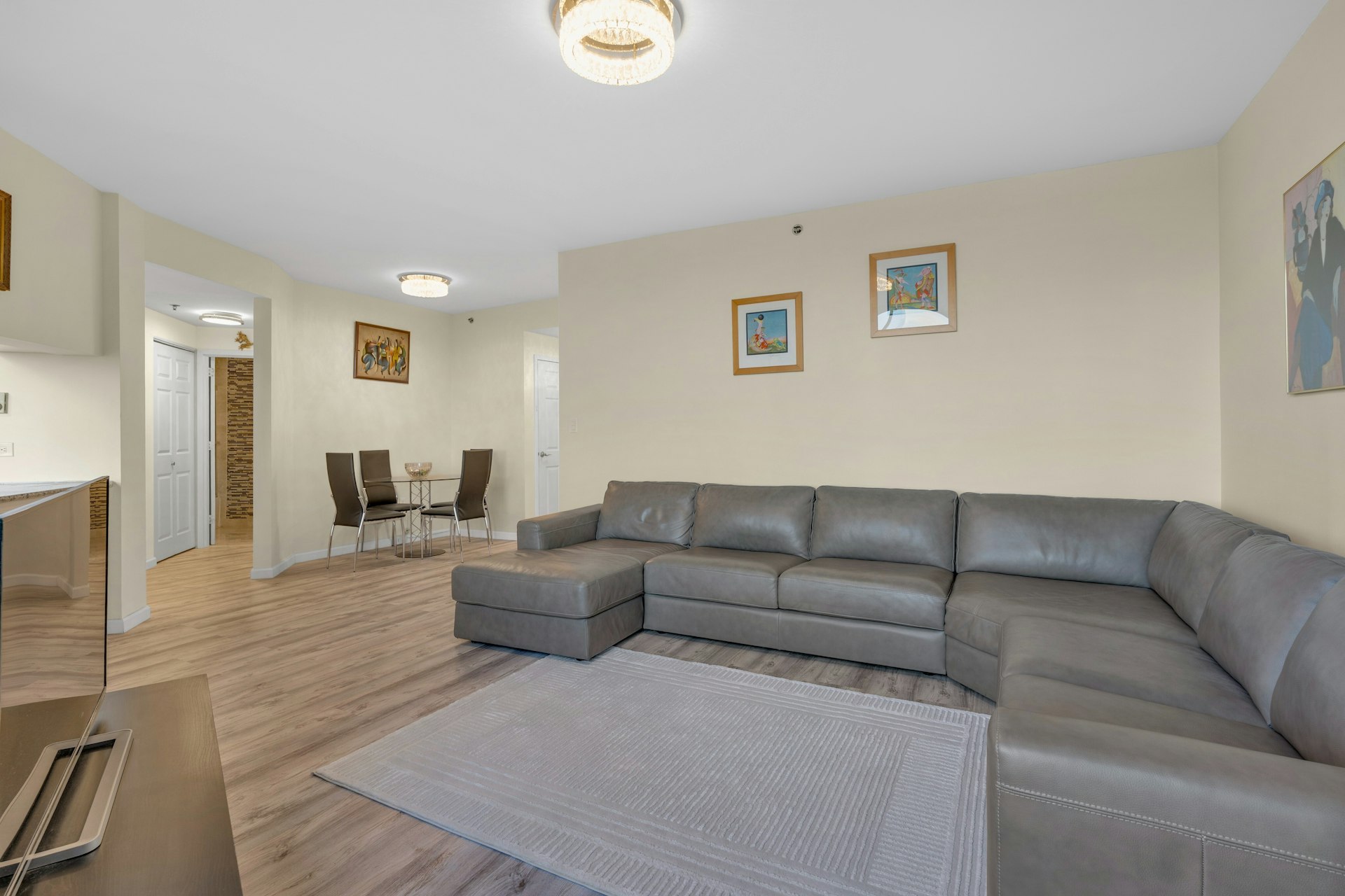 100 Old Palisade Rd #3101 