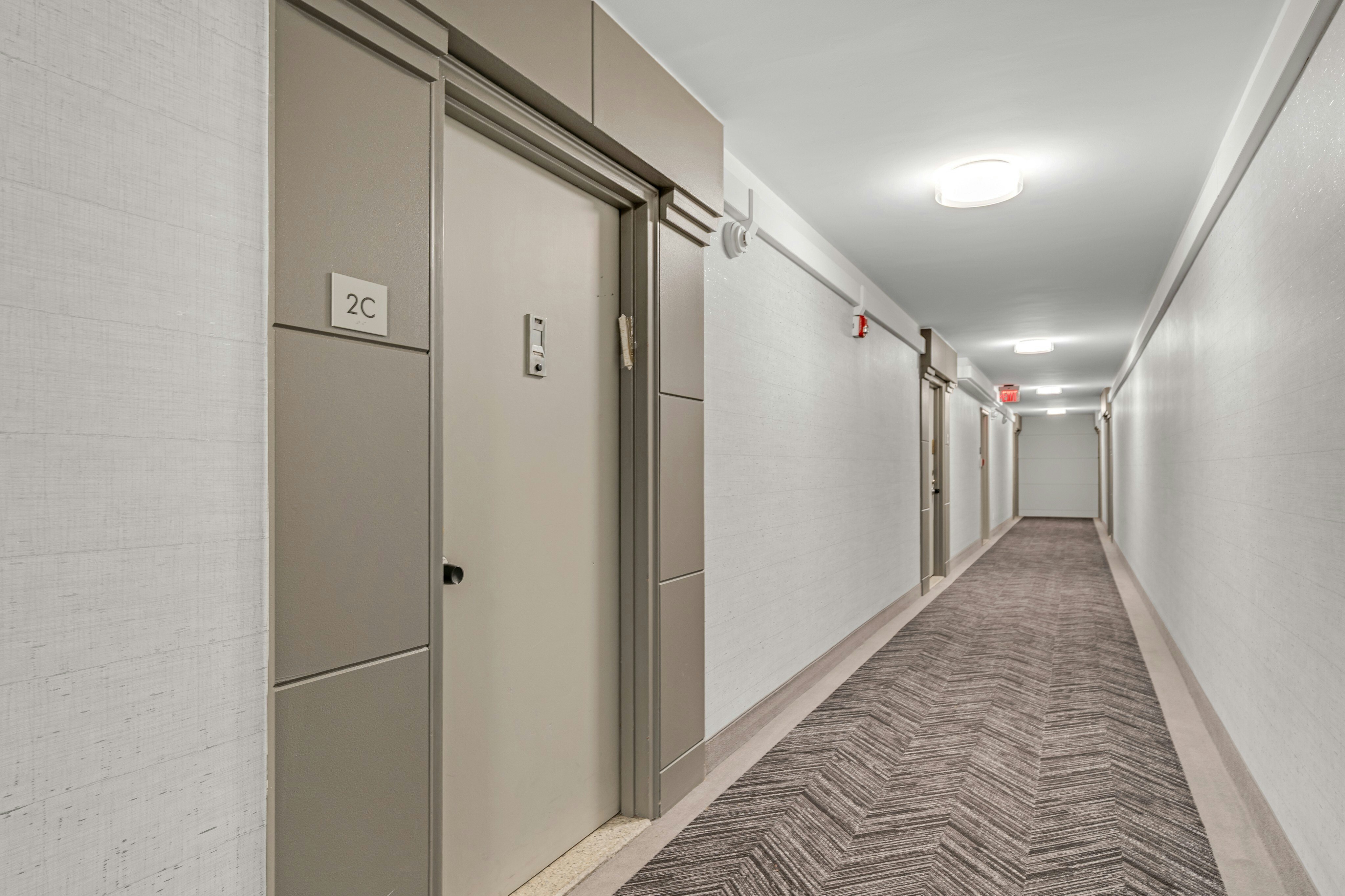 2185 Lemoine Avenue #2C 