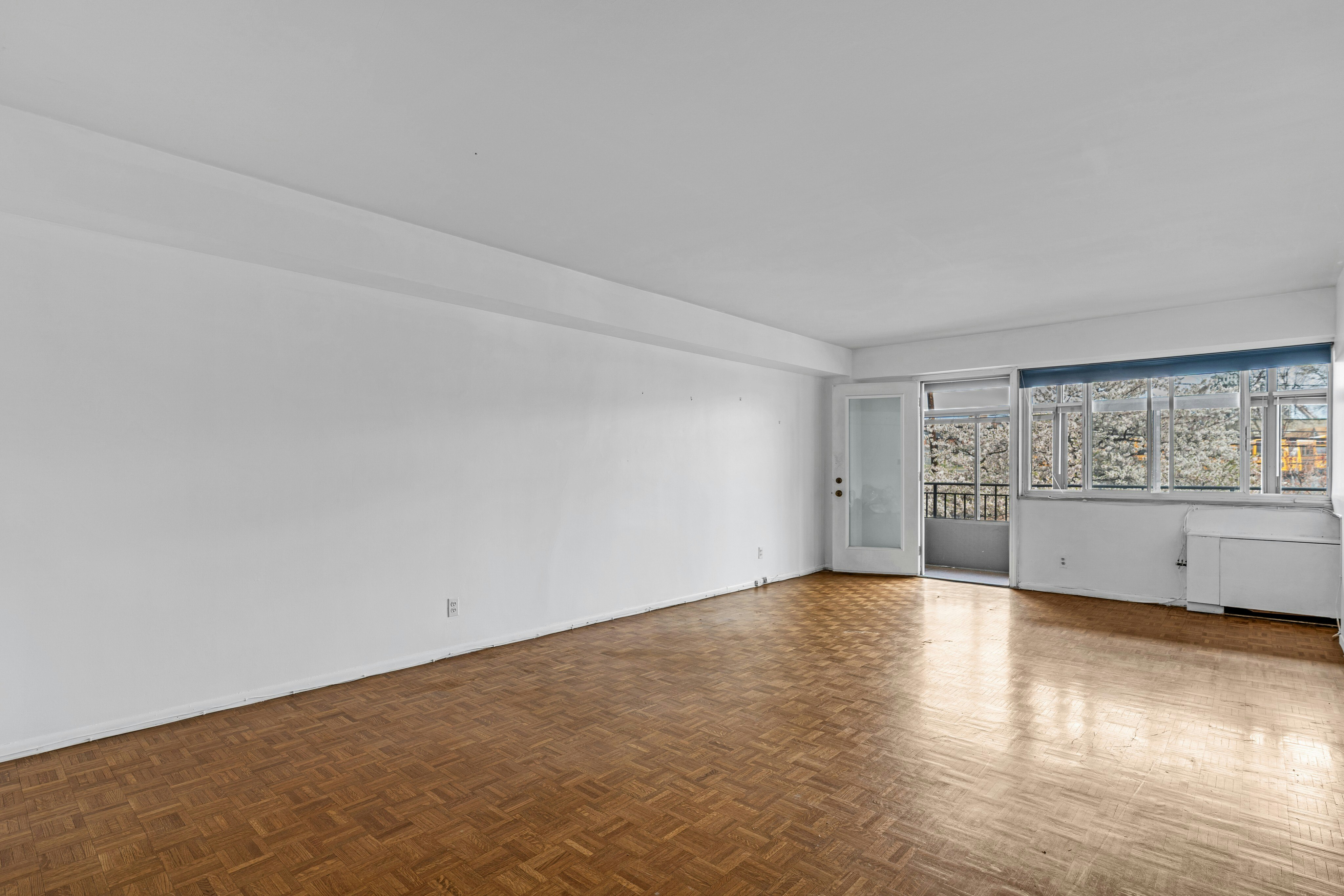 2185 Lemoine Avenue #2C 