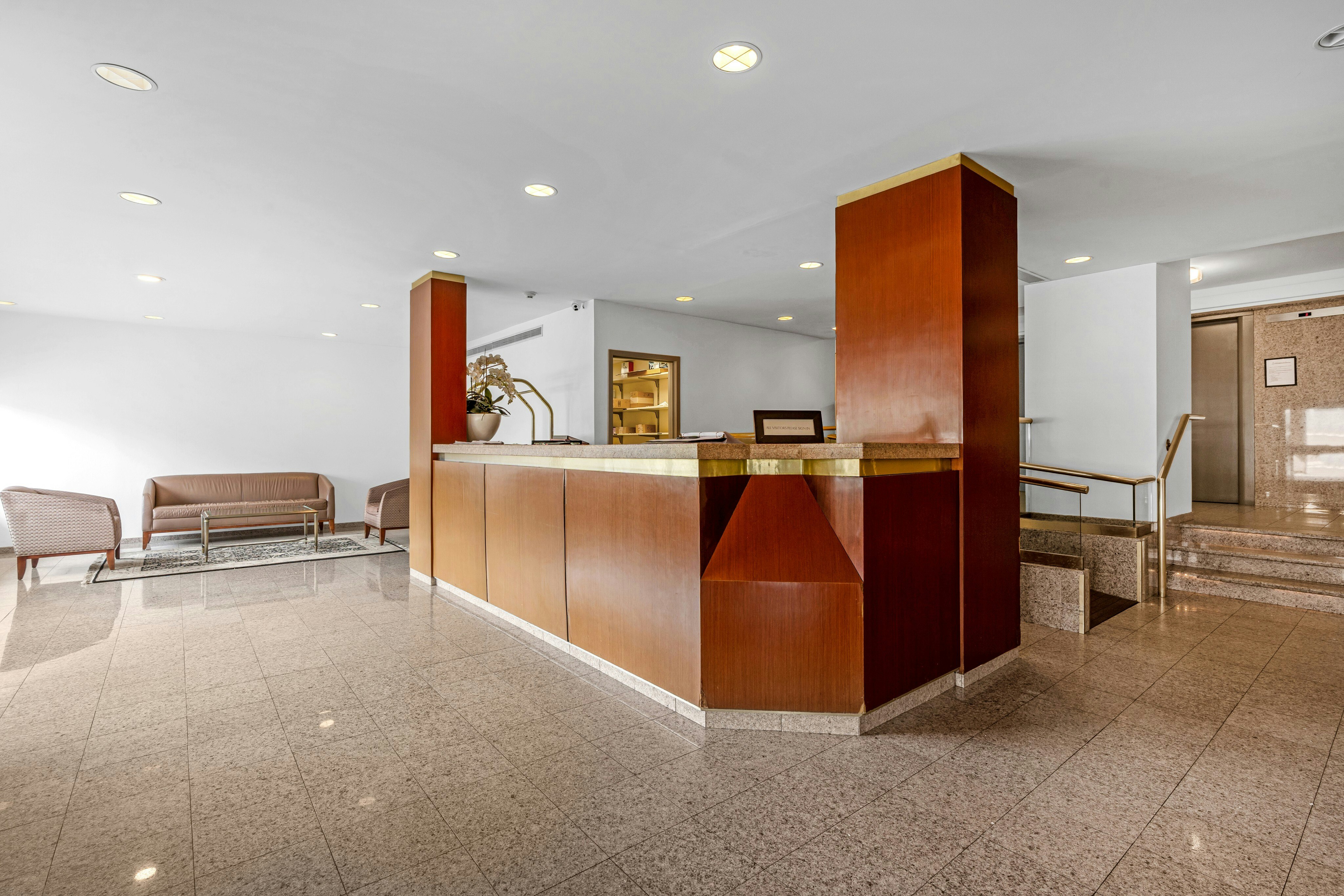 2185 Lemoine Avenue #2C 