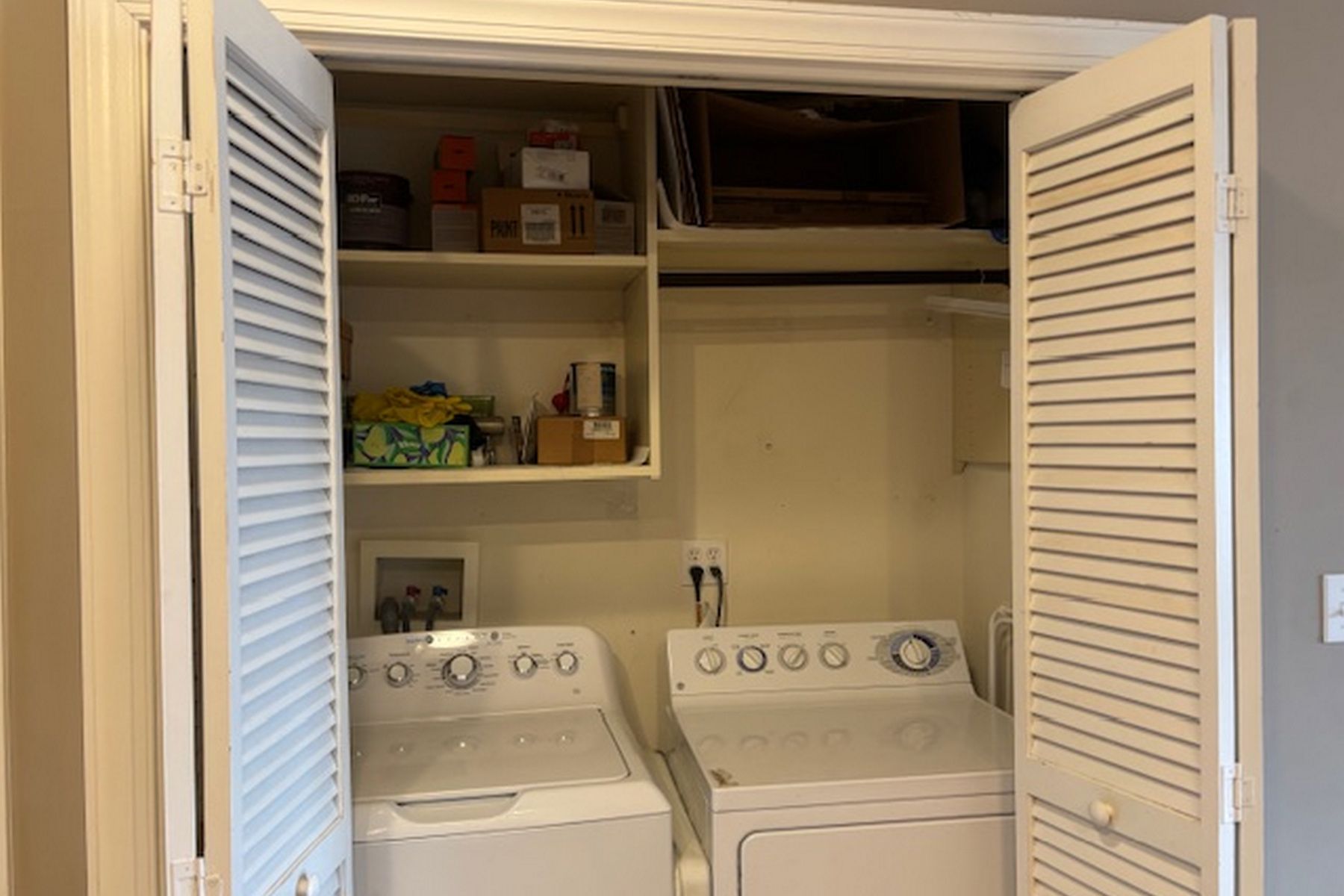 1210 Windsor Park Unit# 25