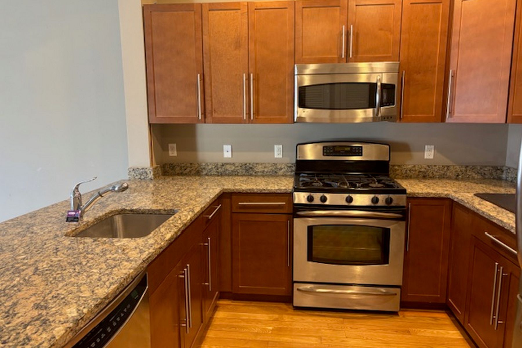 1210 Windsor Park Unit# 25