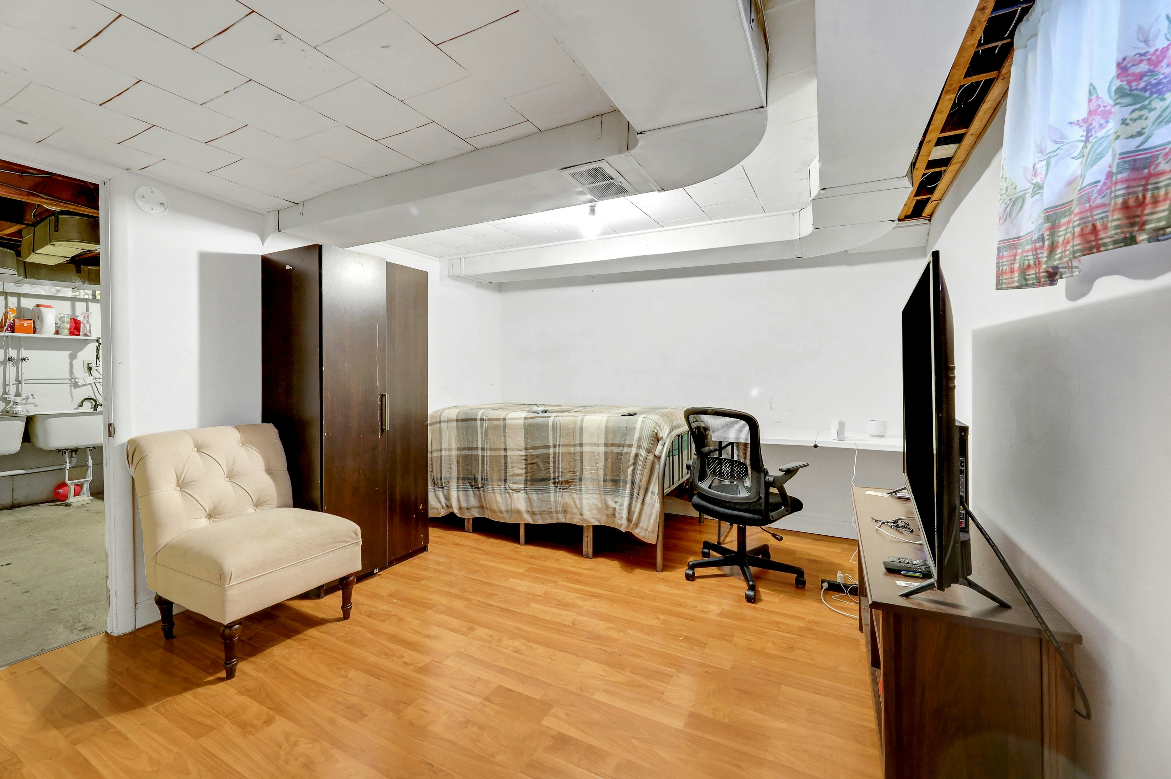 188 Luddington Avenue 