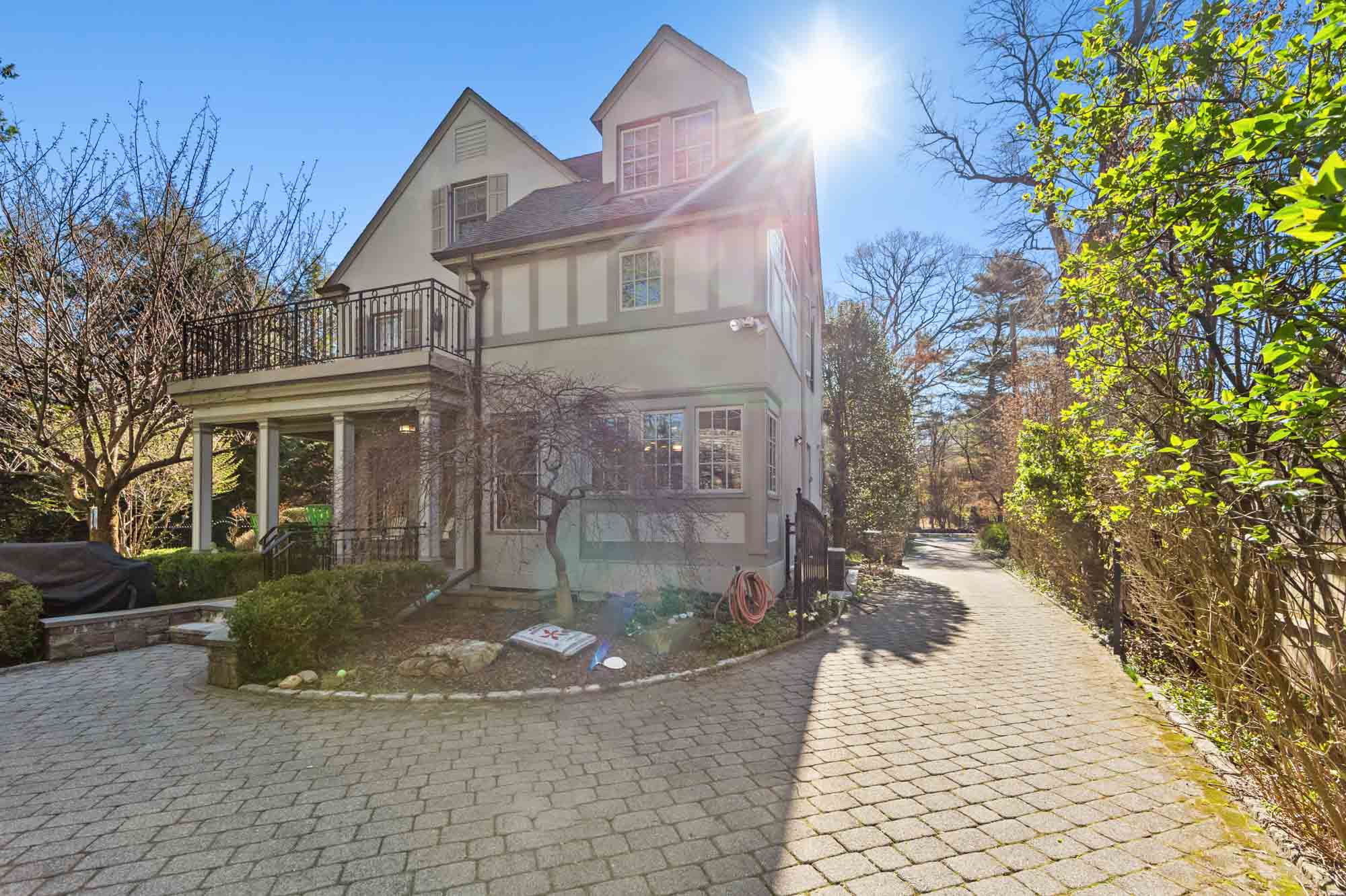 116 Lydecker Street 