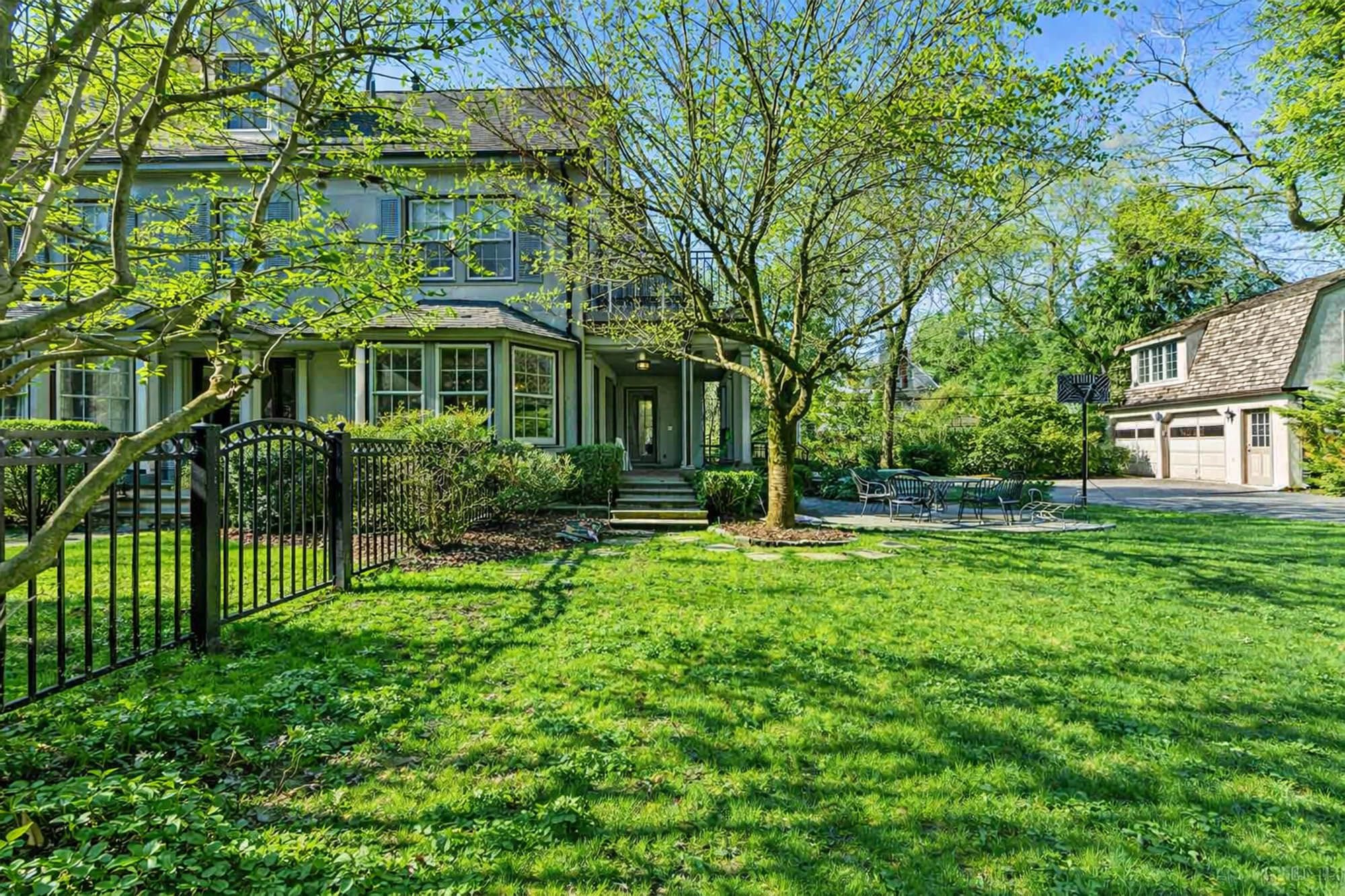 116 Lydecker Street 