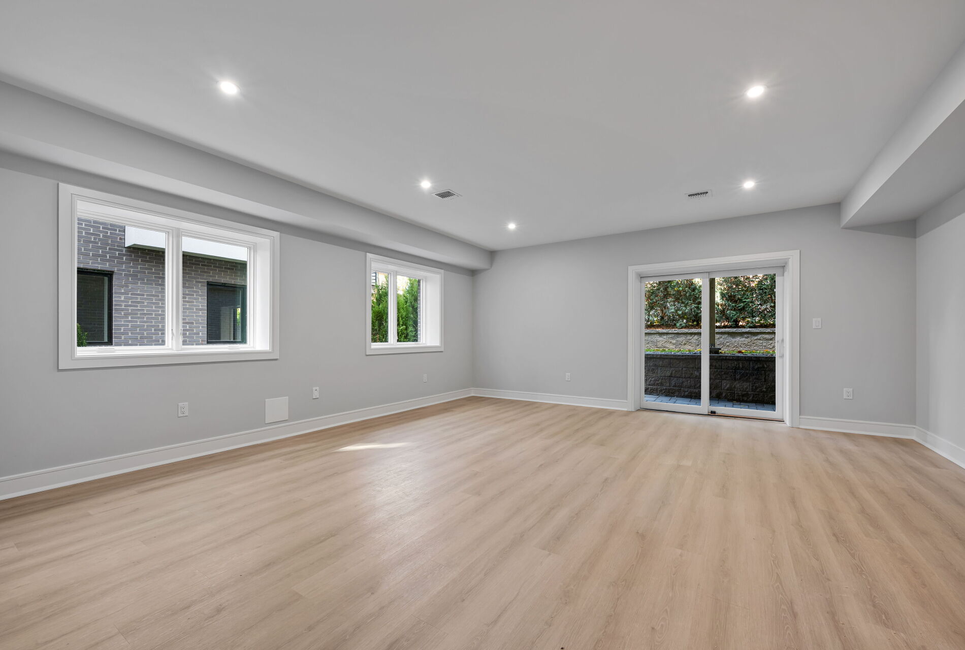 2451 E Camner Street Unit# 2451