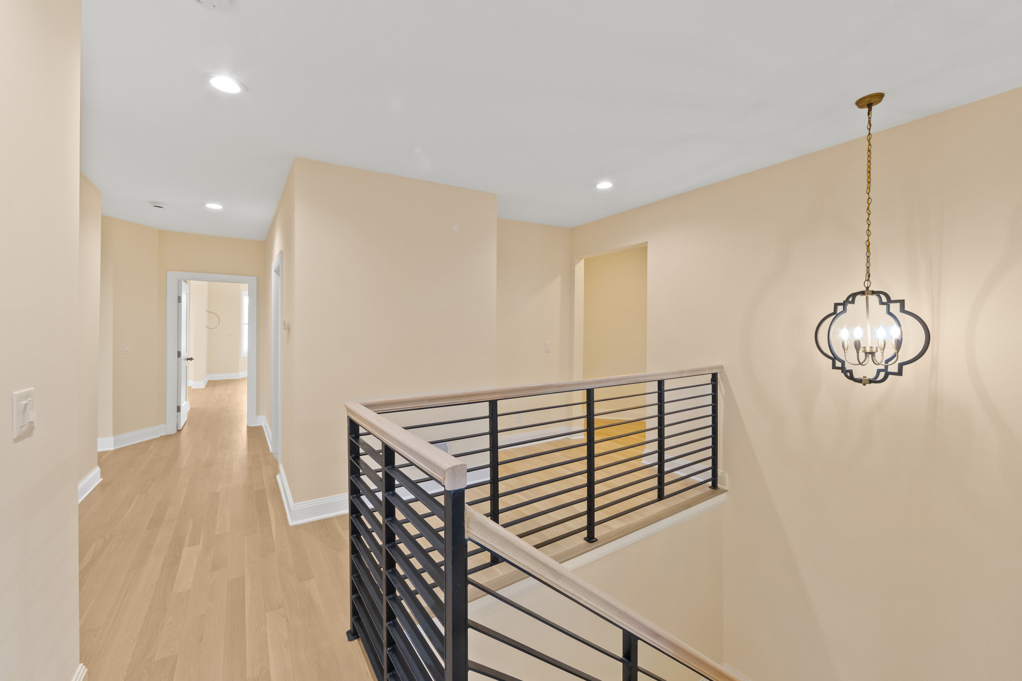 859 Boulevard East 