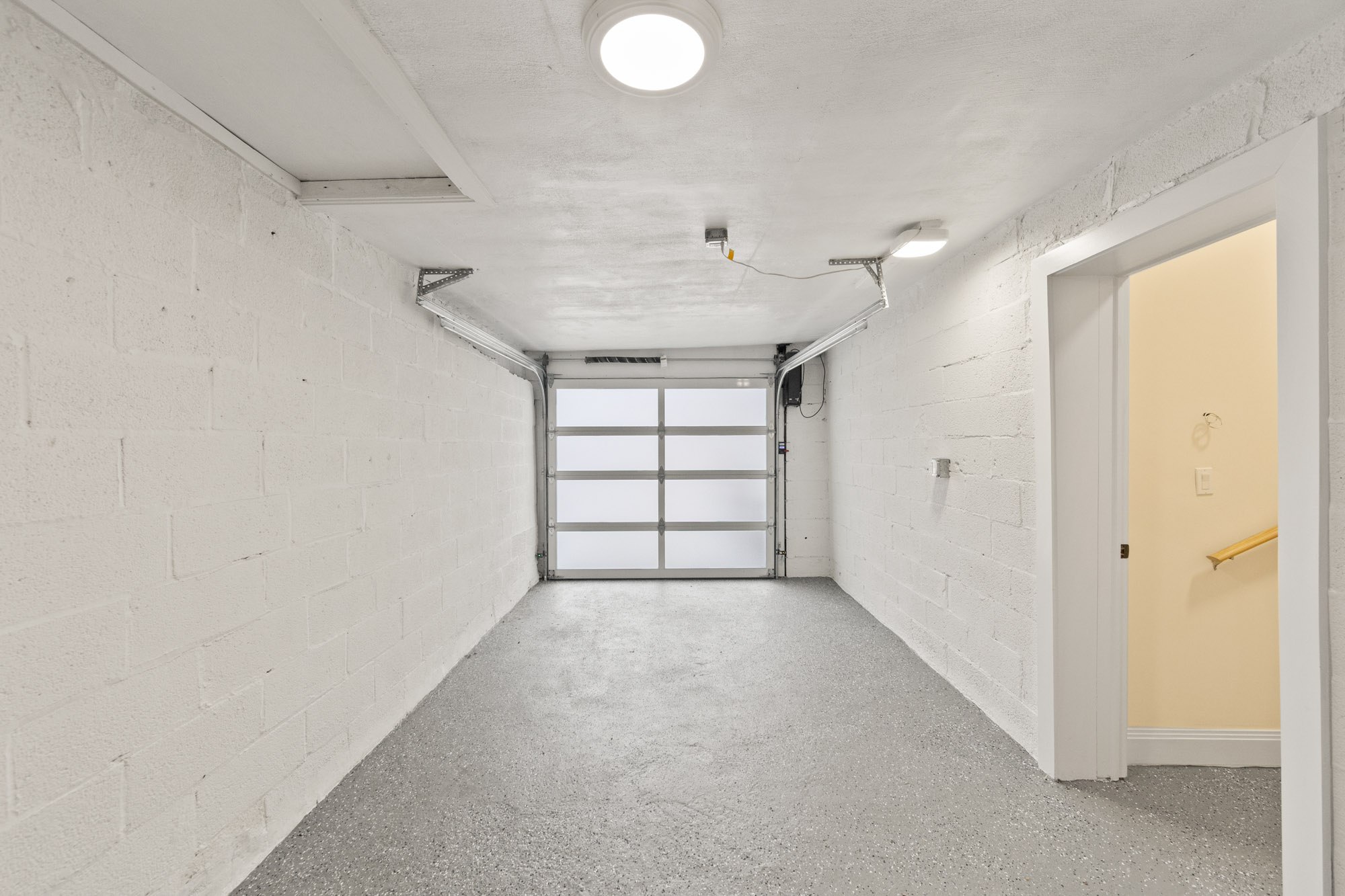 859 Boulevard East 