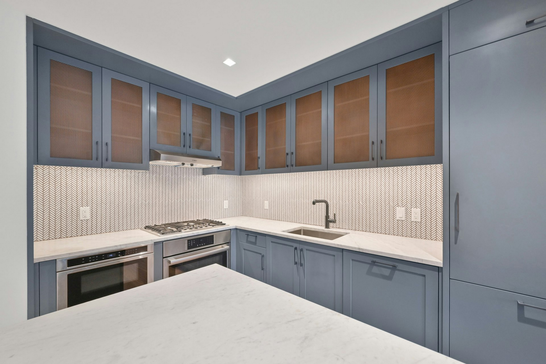 2 Shore Lane Unit# 408