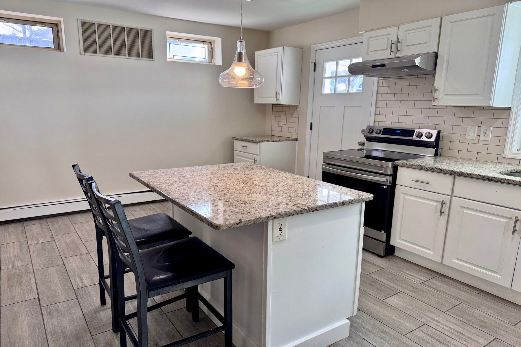 11 North Dean Street 