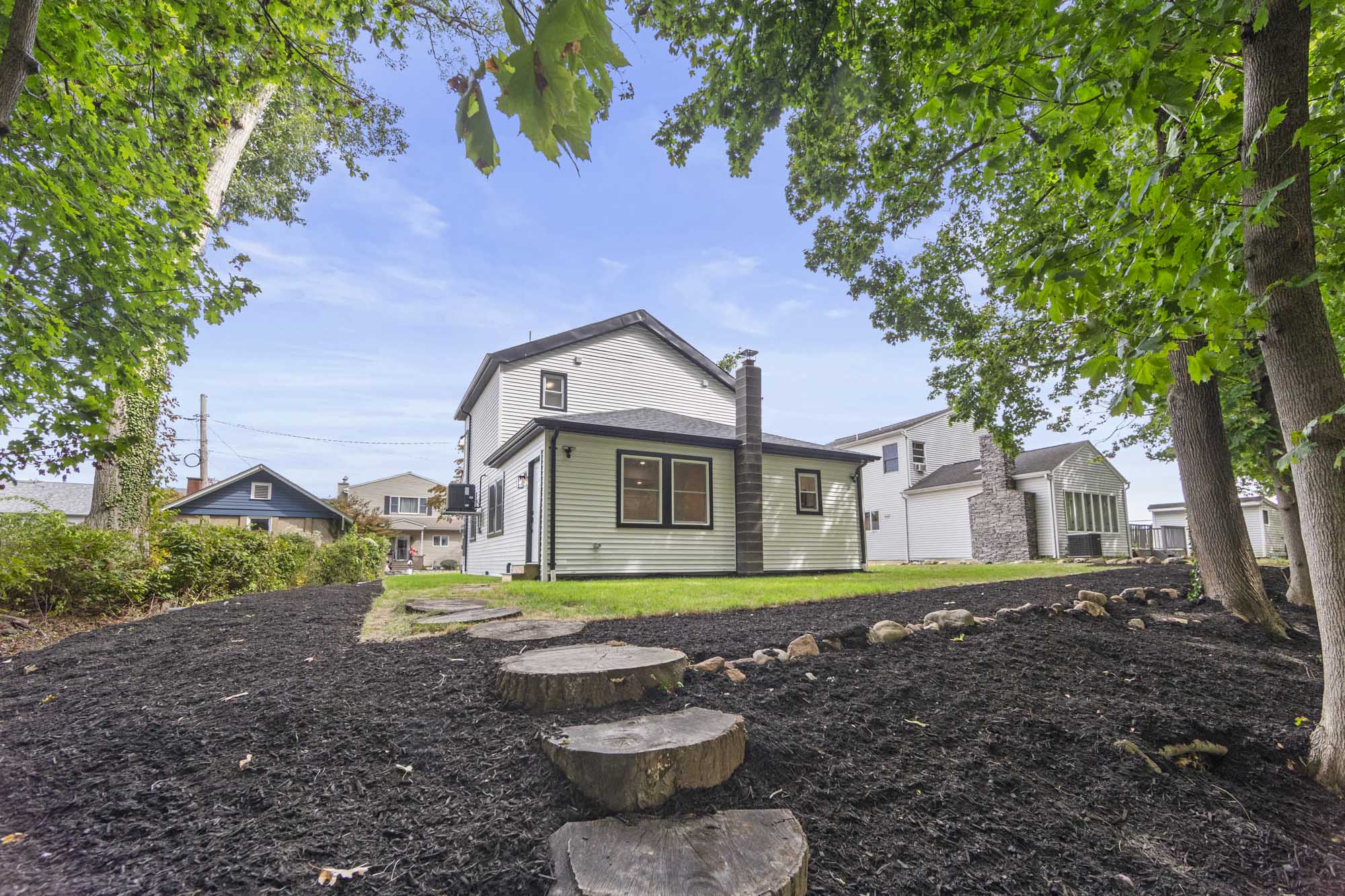 78 Maple Lane