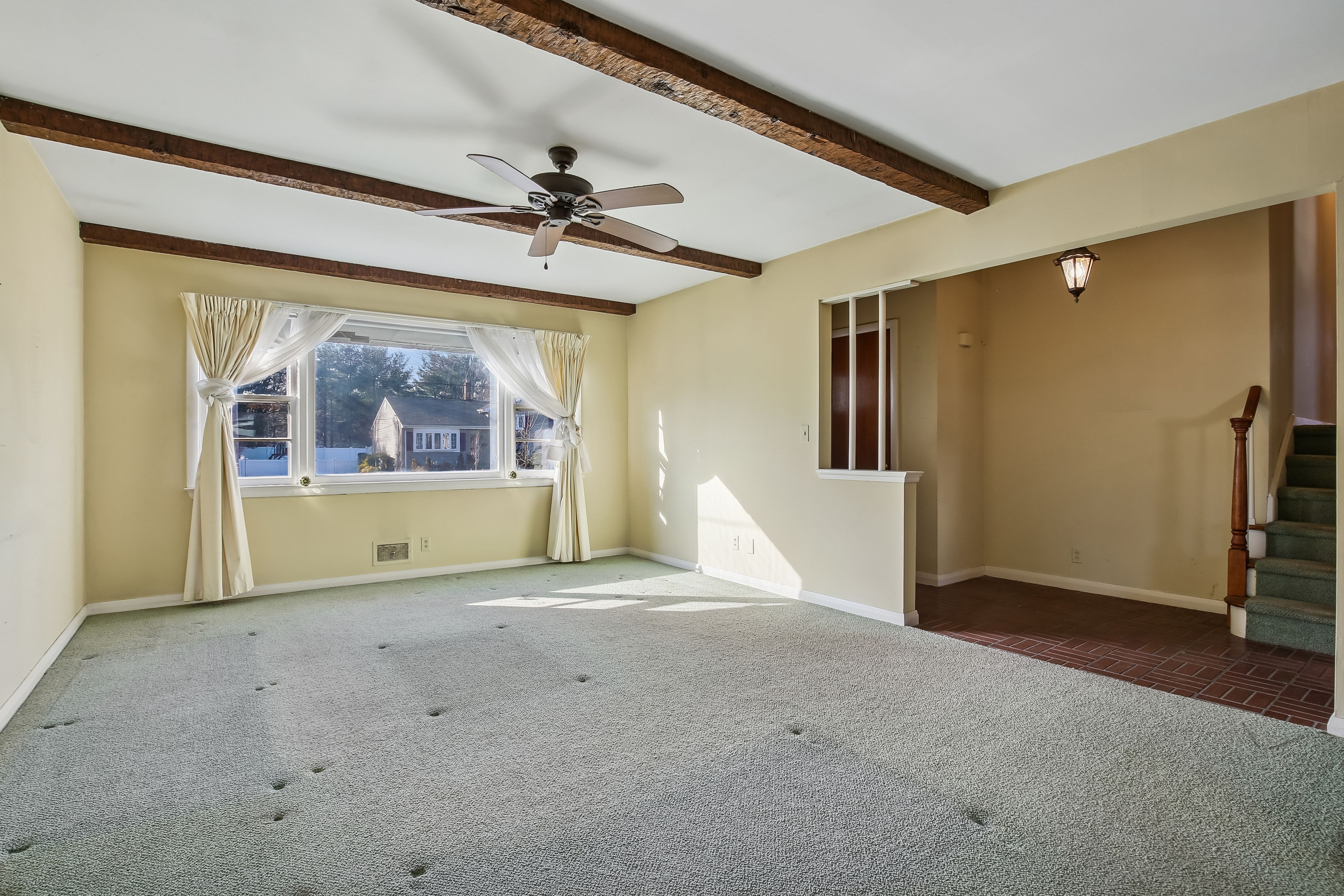 295 Georgian Drive 