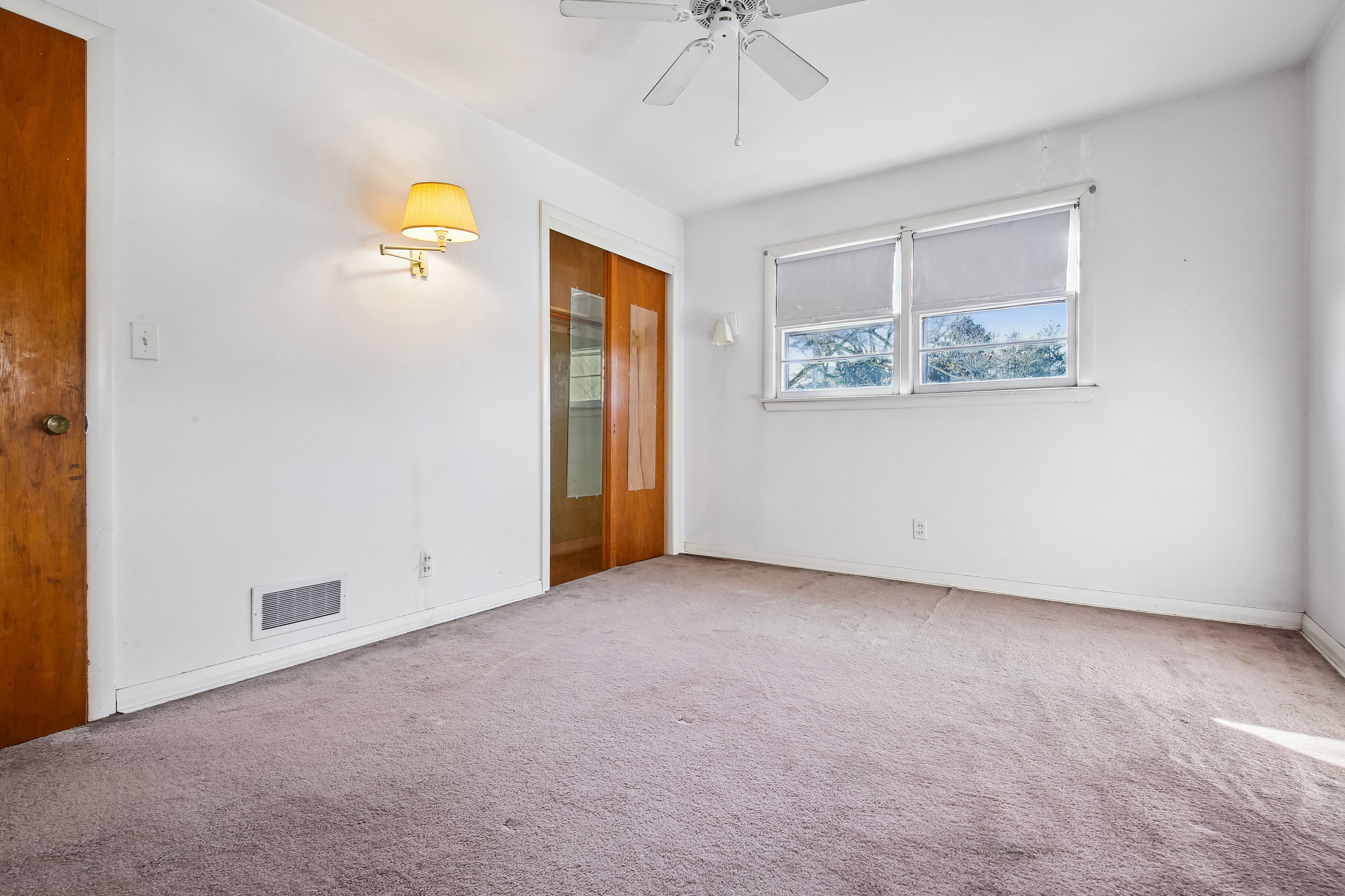 295 Georgian Drive 