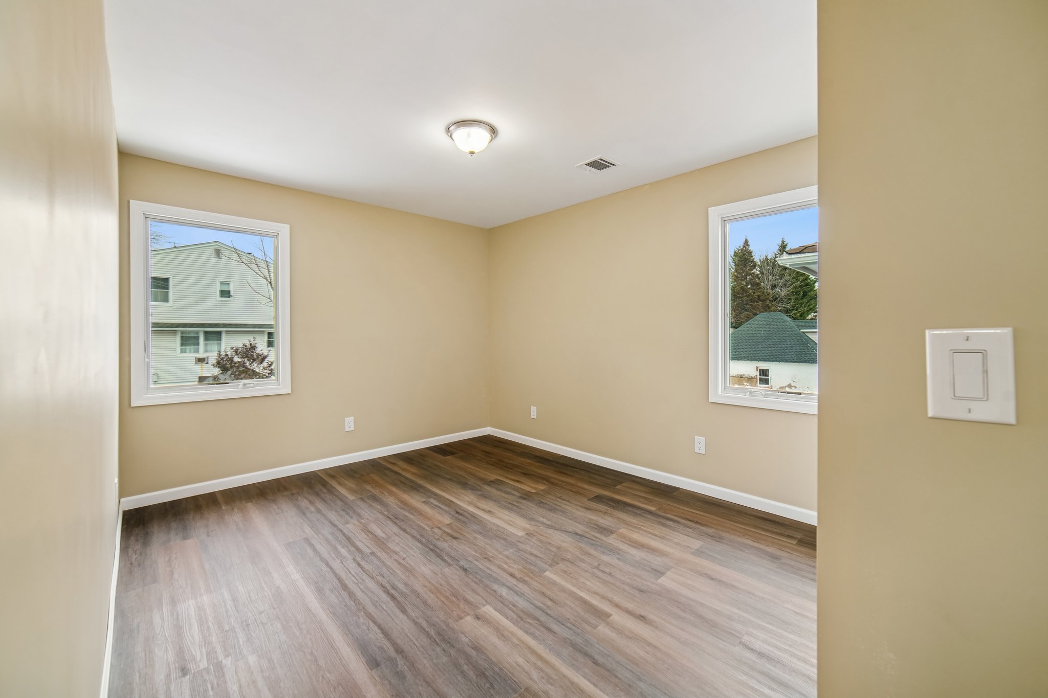 255 Westminster Place 