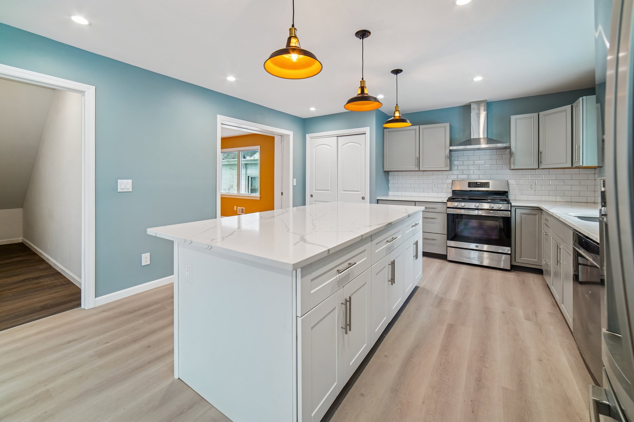 255 Westminster Place 