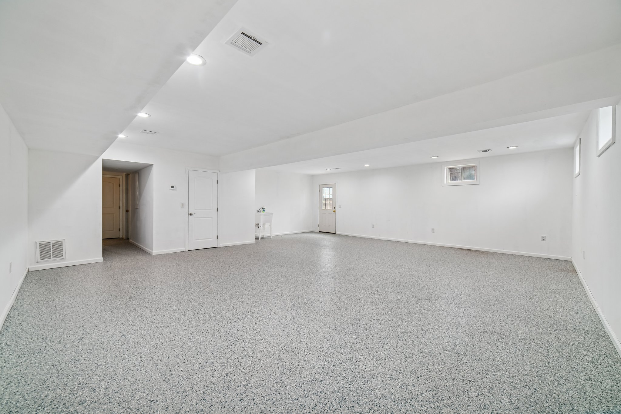 255 Westminster Place 