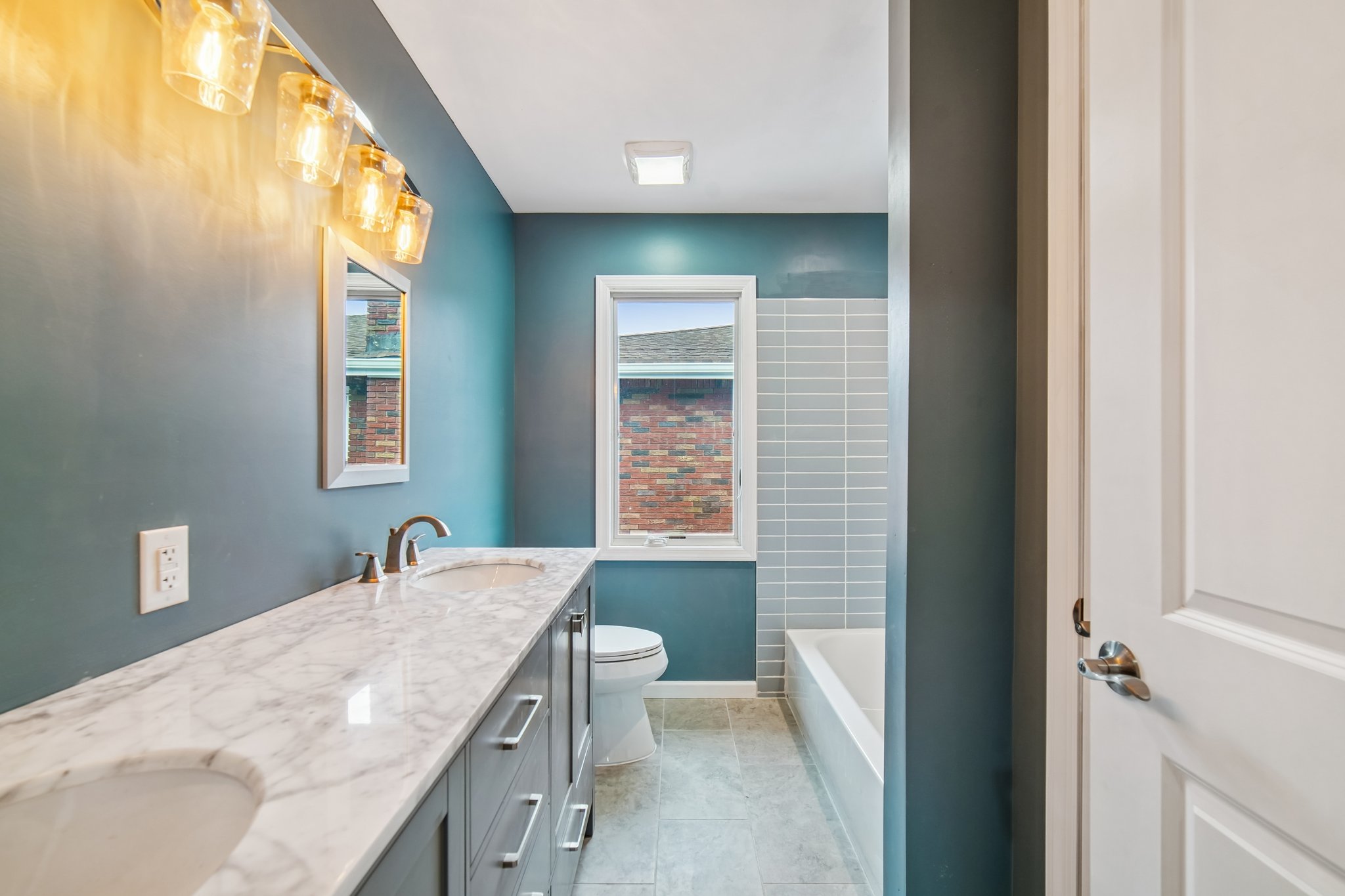 255 Westminster Place 