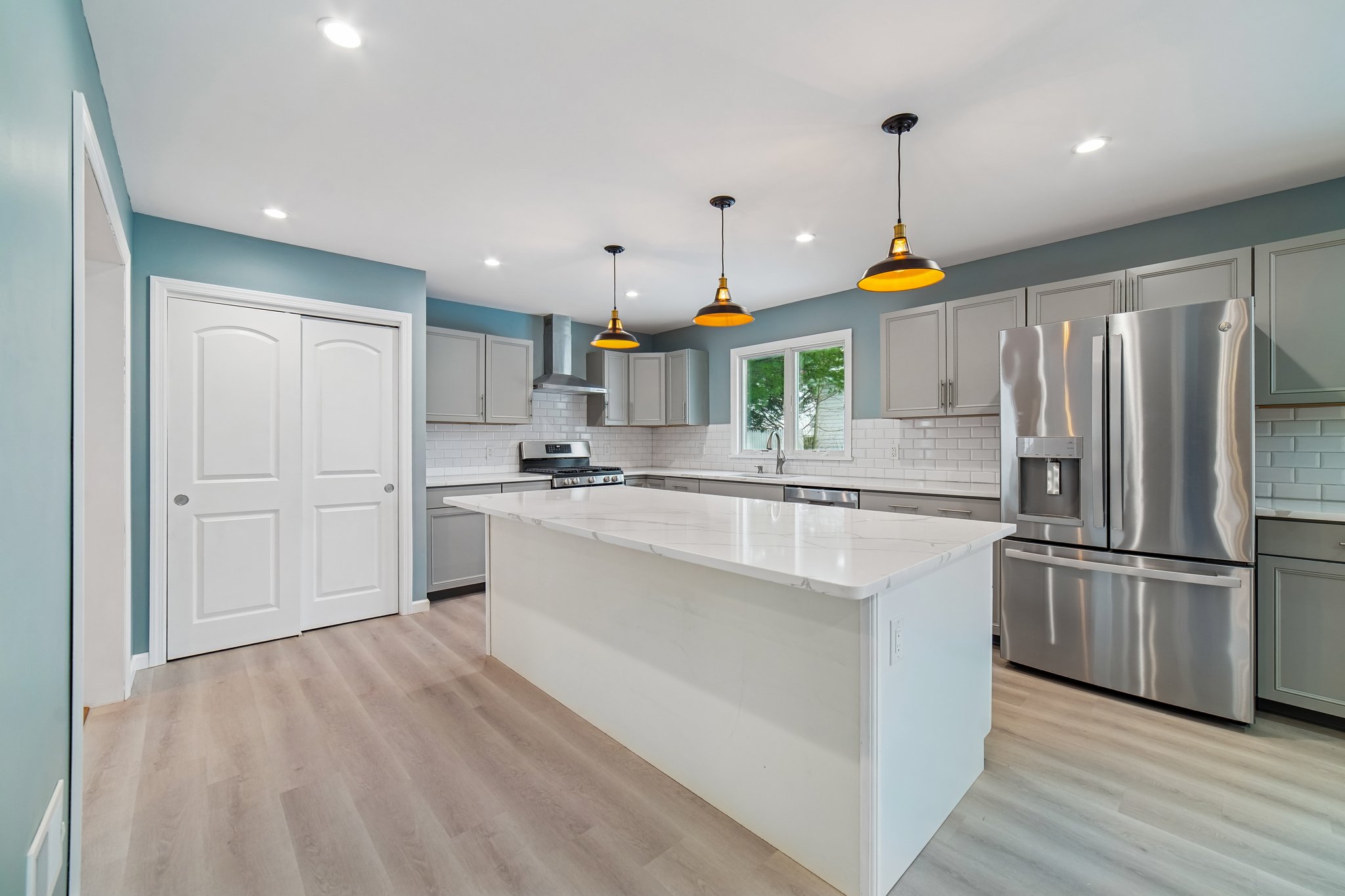 255 Westminster Place 