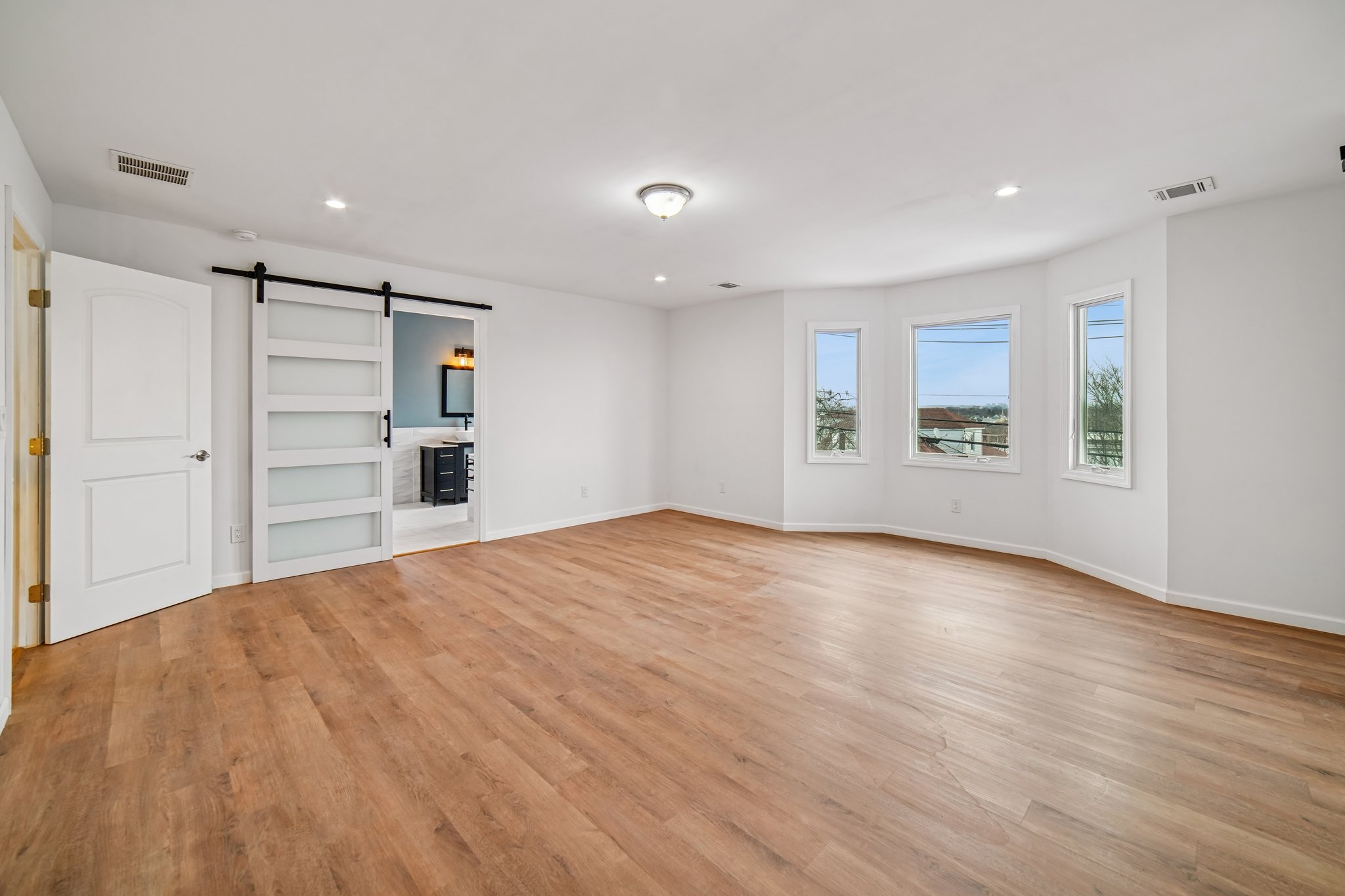 255 Westminster Place 