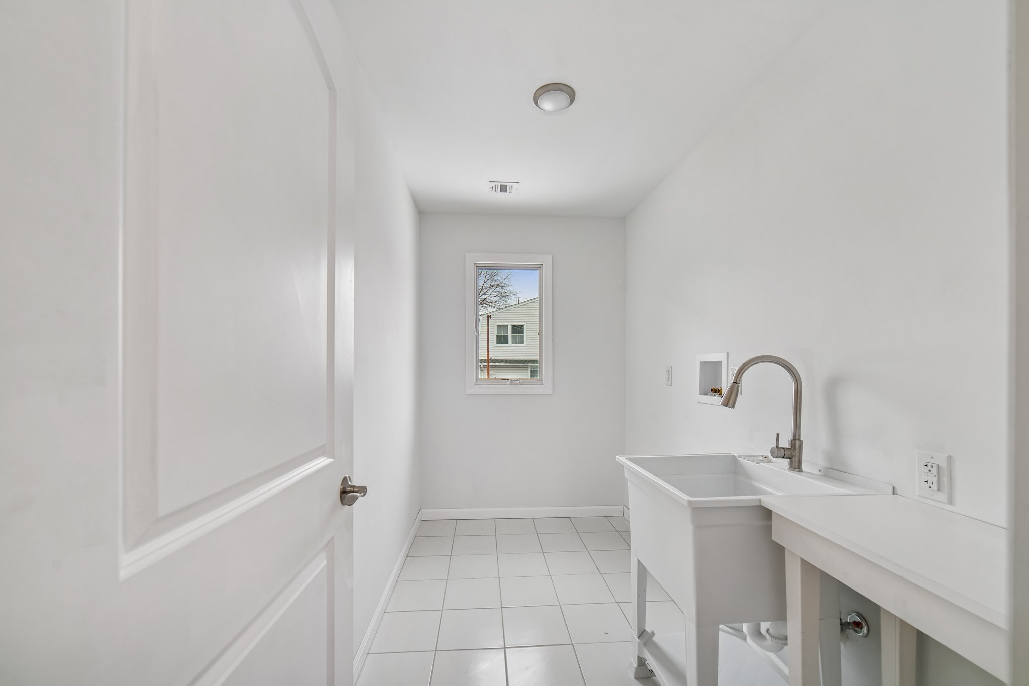 255 Westminster Place 