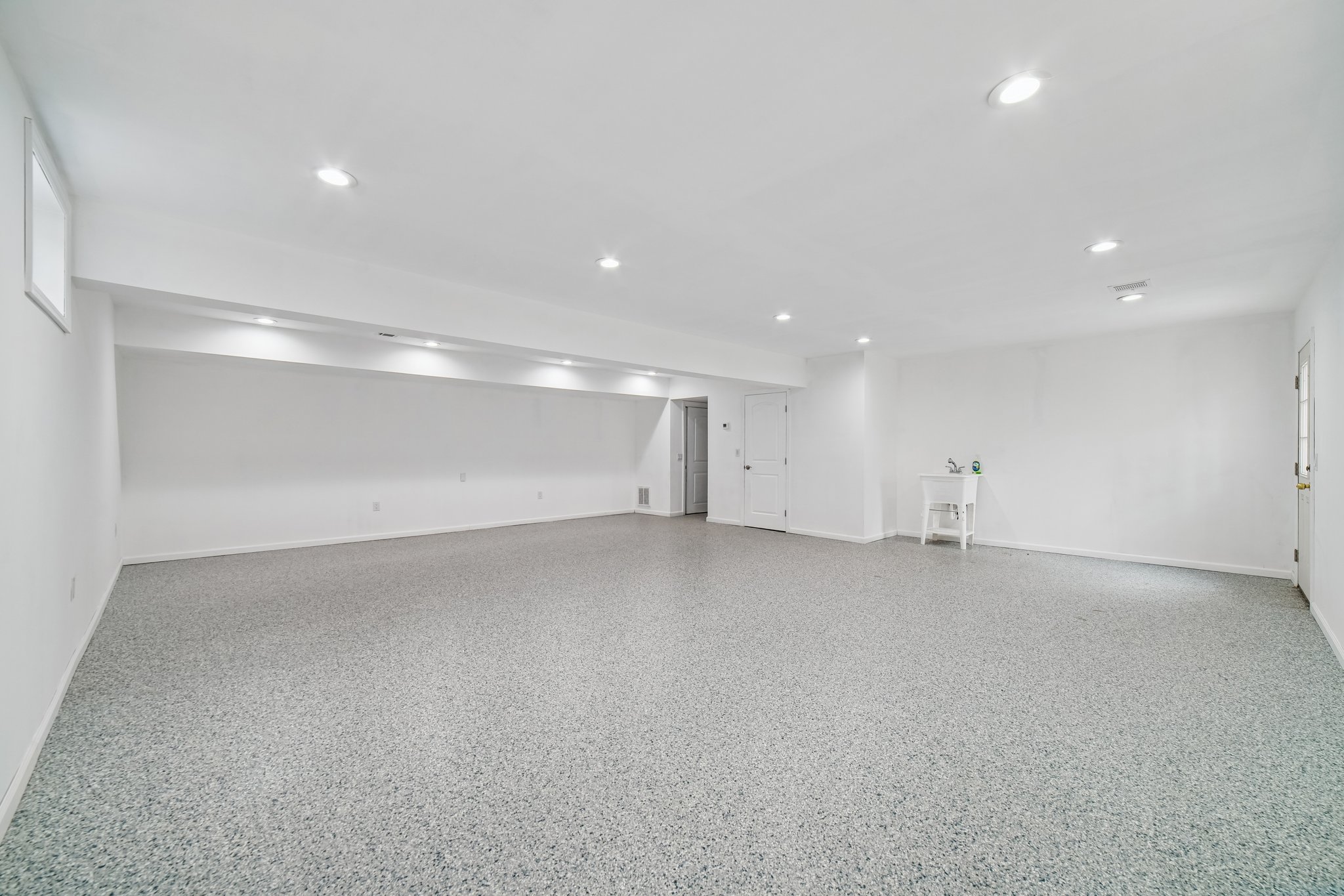 255 Westminster Place 