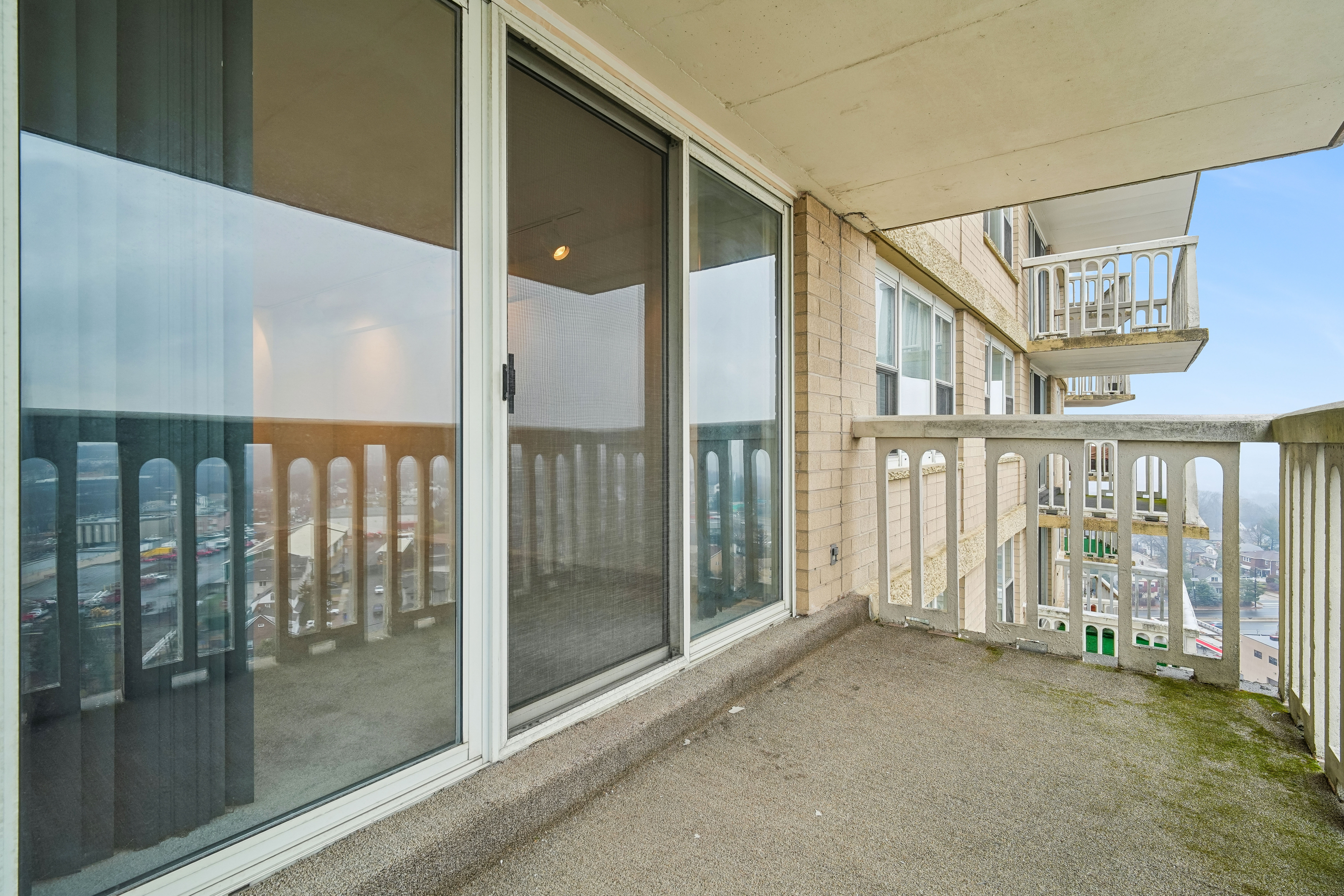 555 North Avenue #19W 