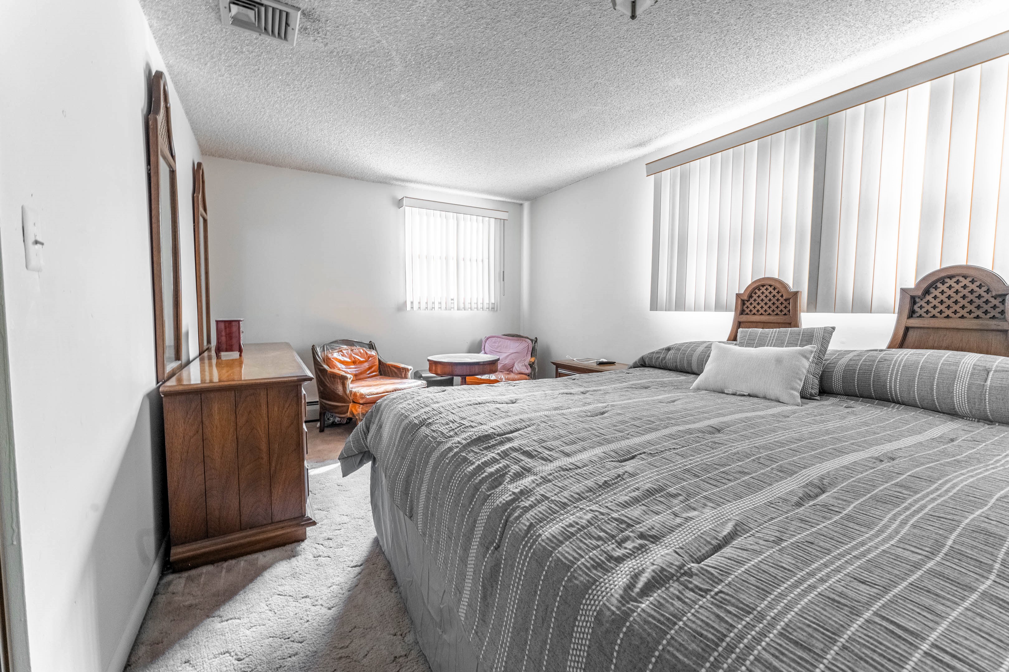 1806 Rensselaer Road 